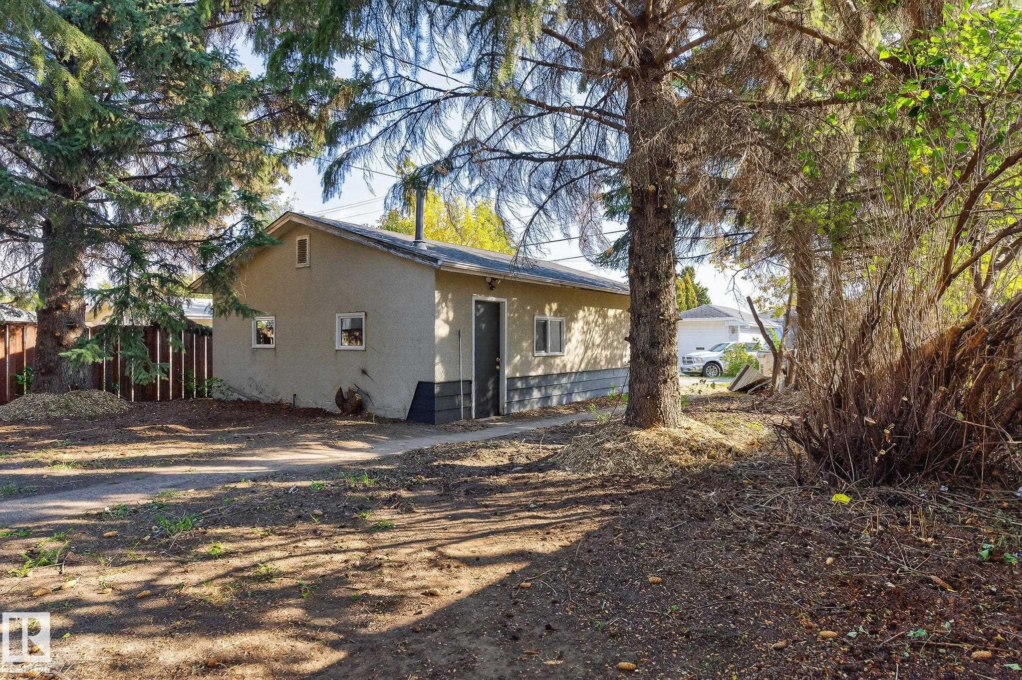 Photo 8 at 5419 48 Street, Woodlands, Stony Plain