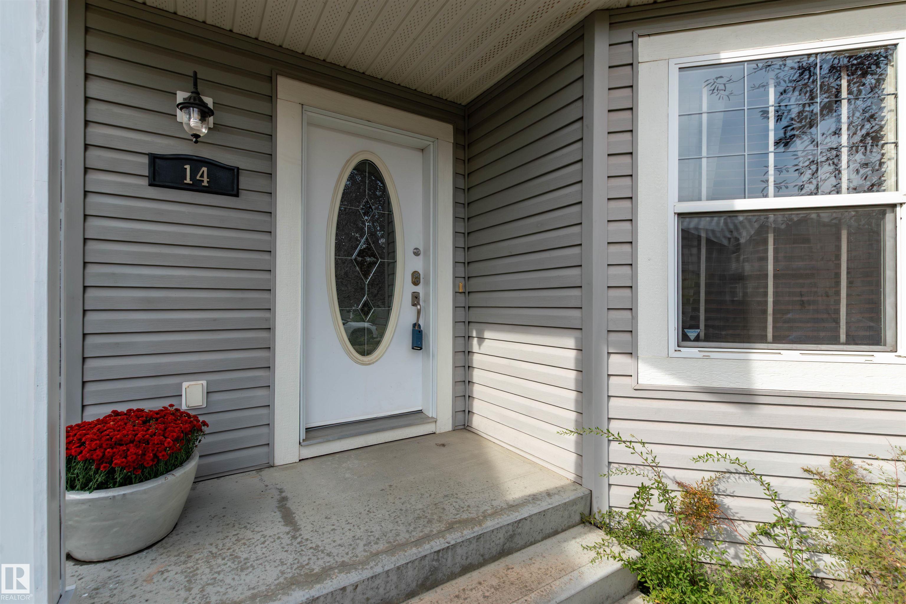 Photo 2 at 14 Summerfield point(e), Summerwood, Sherwood Park