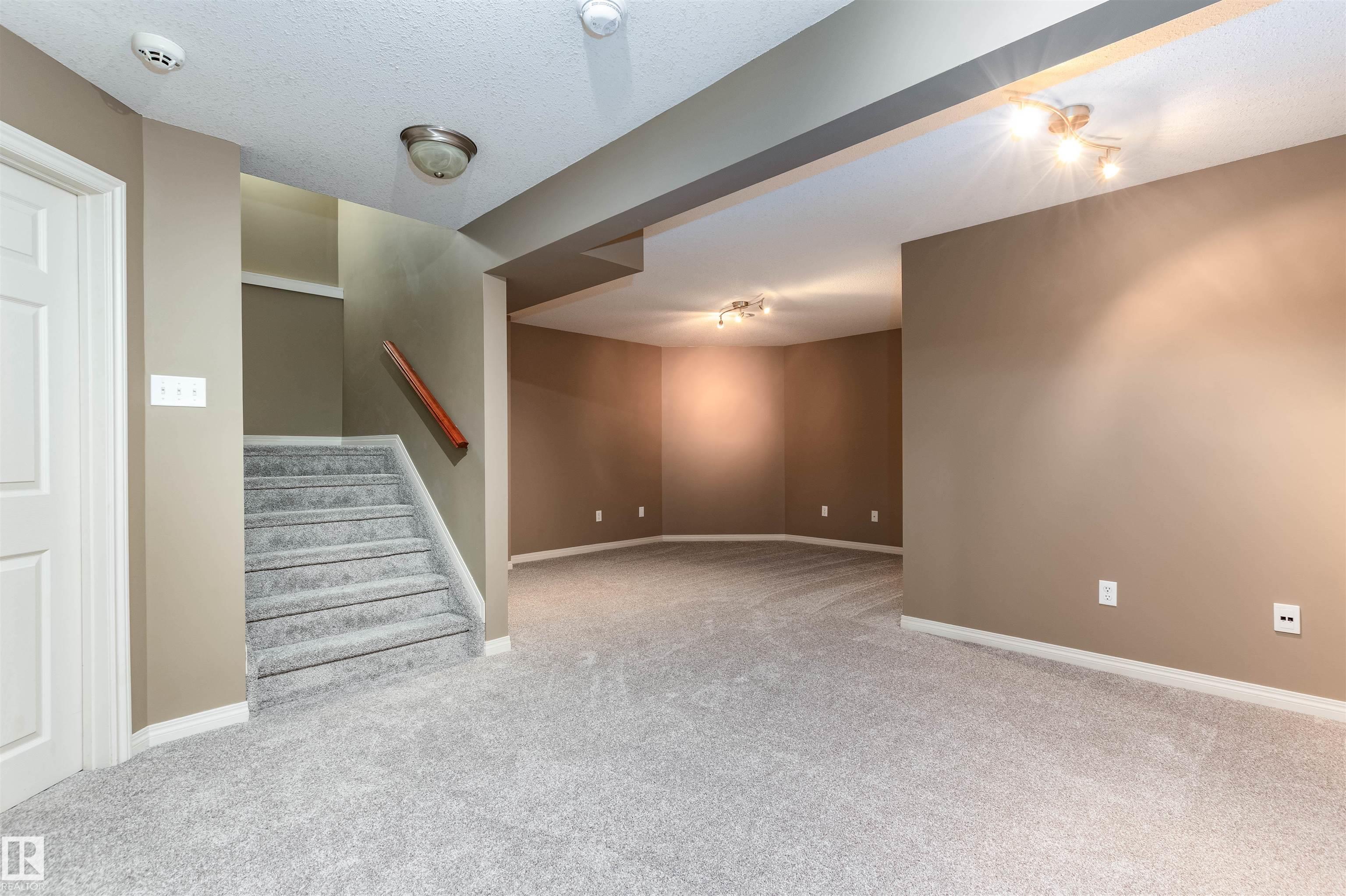 Photo 25 at 14 Summerfield point(e), Summerwood, Sherwood Park