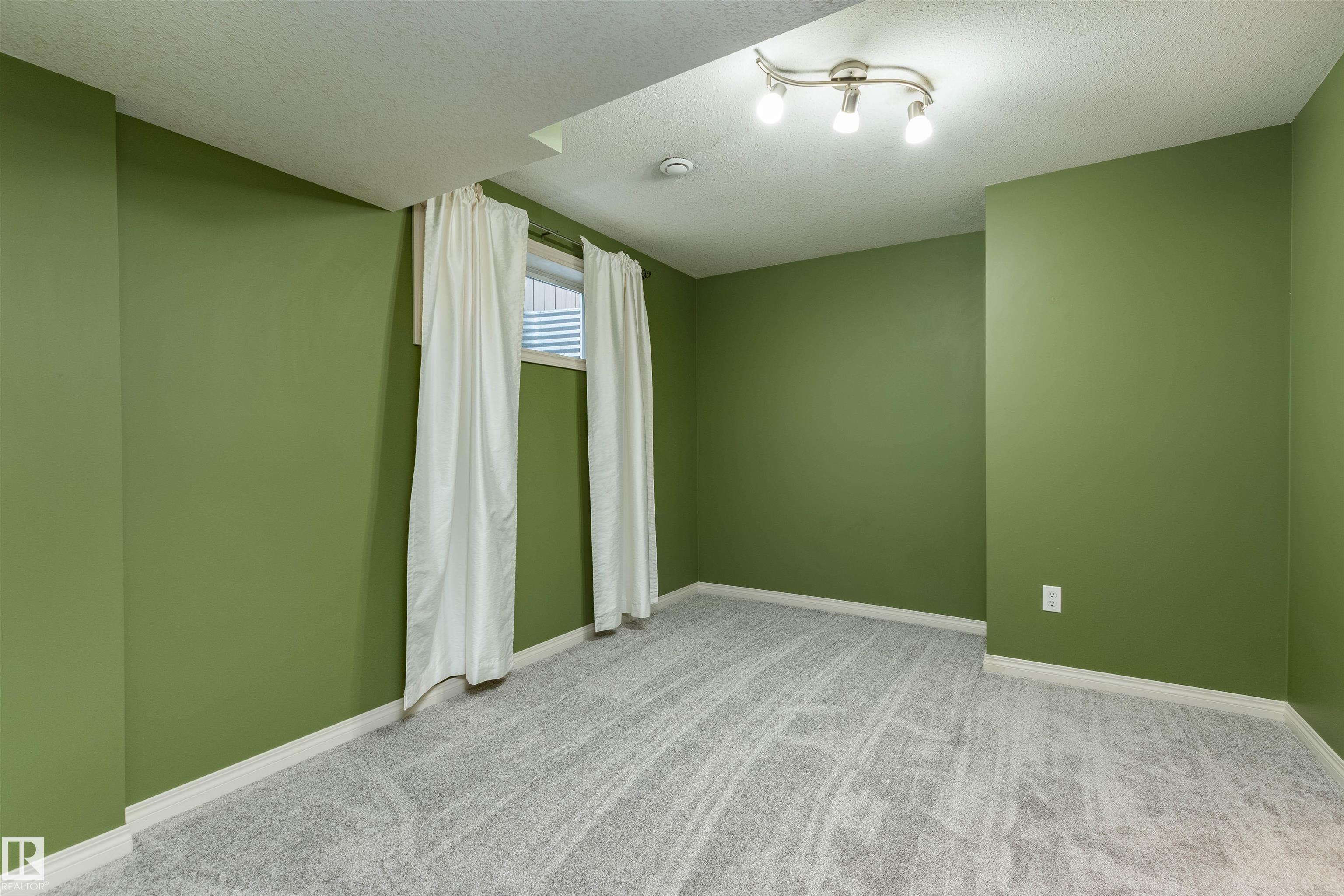 Photo 29 at 14 Summerfield point(e), Summerwood, Sherwood Park