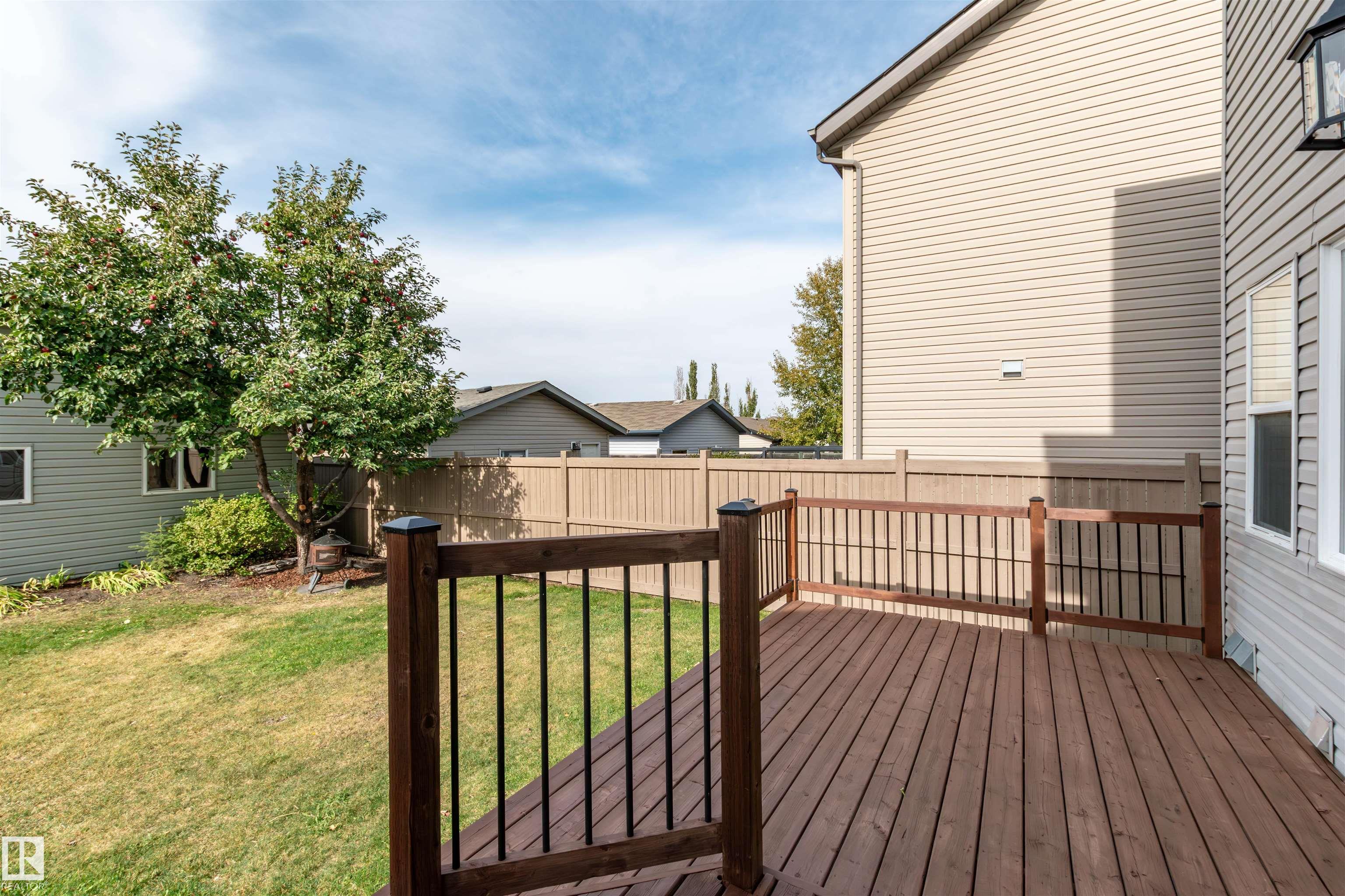 Photo 35 at 14 Summerfield point(e), Summerwood, Sherwood Park