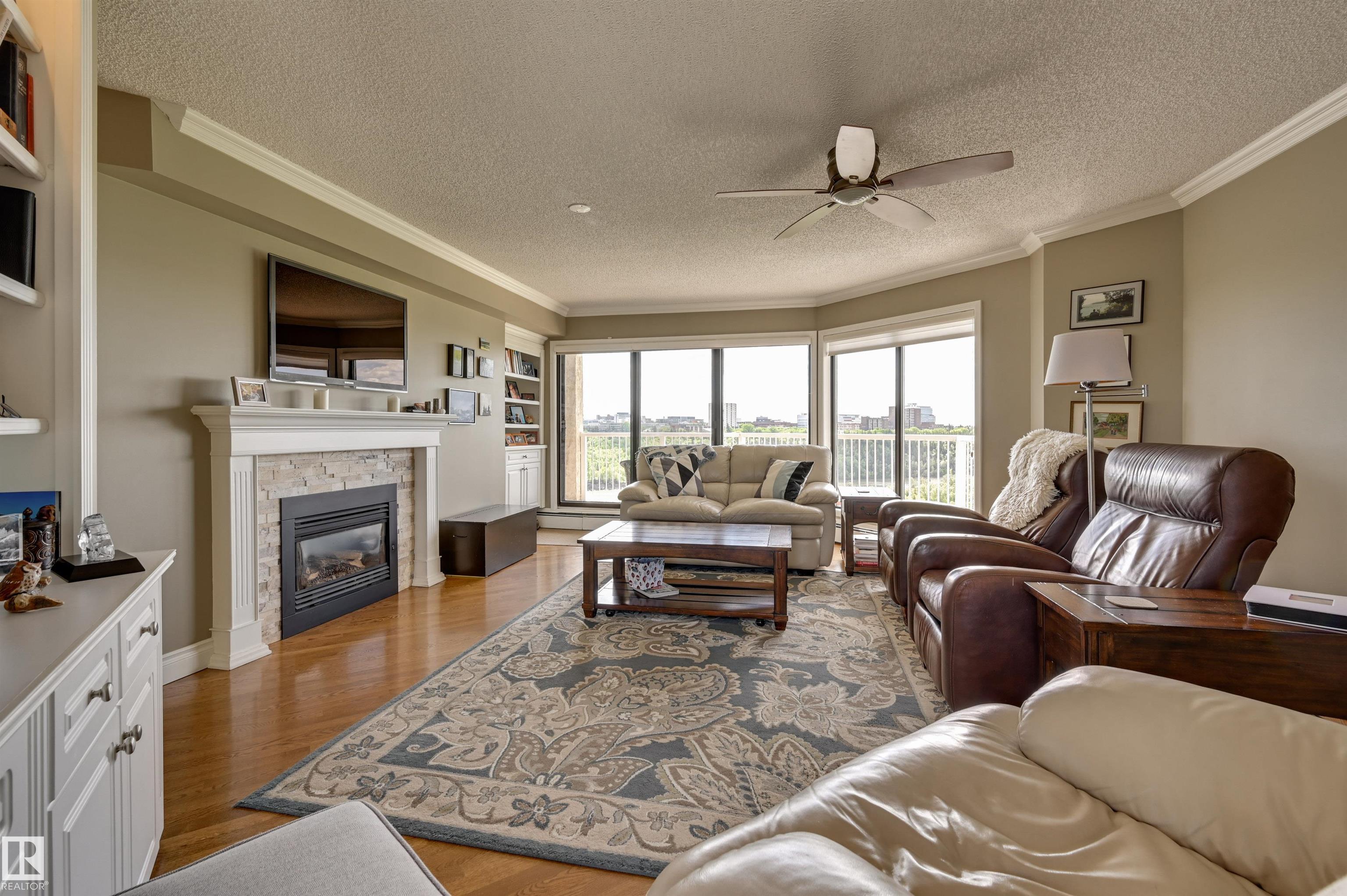 Photo 20 at 10 - 9734 111 Street NW, Wîhkwêntôwin, Edmonton