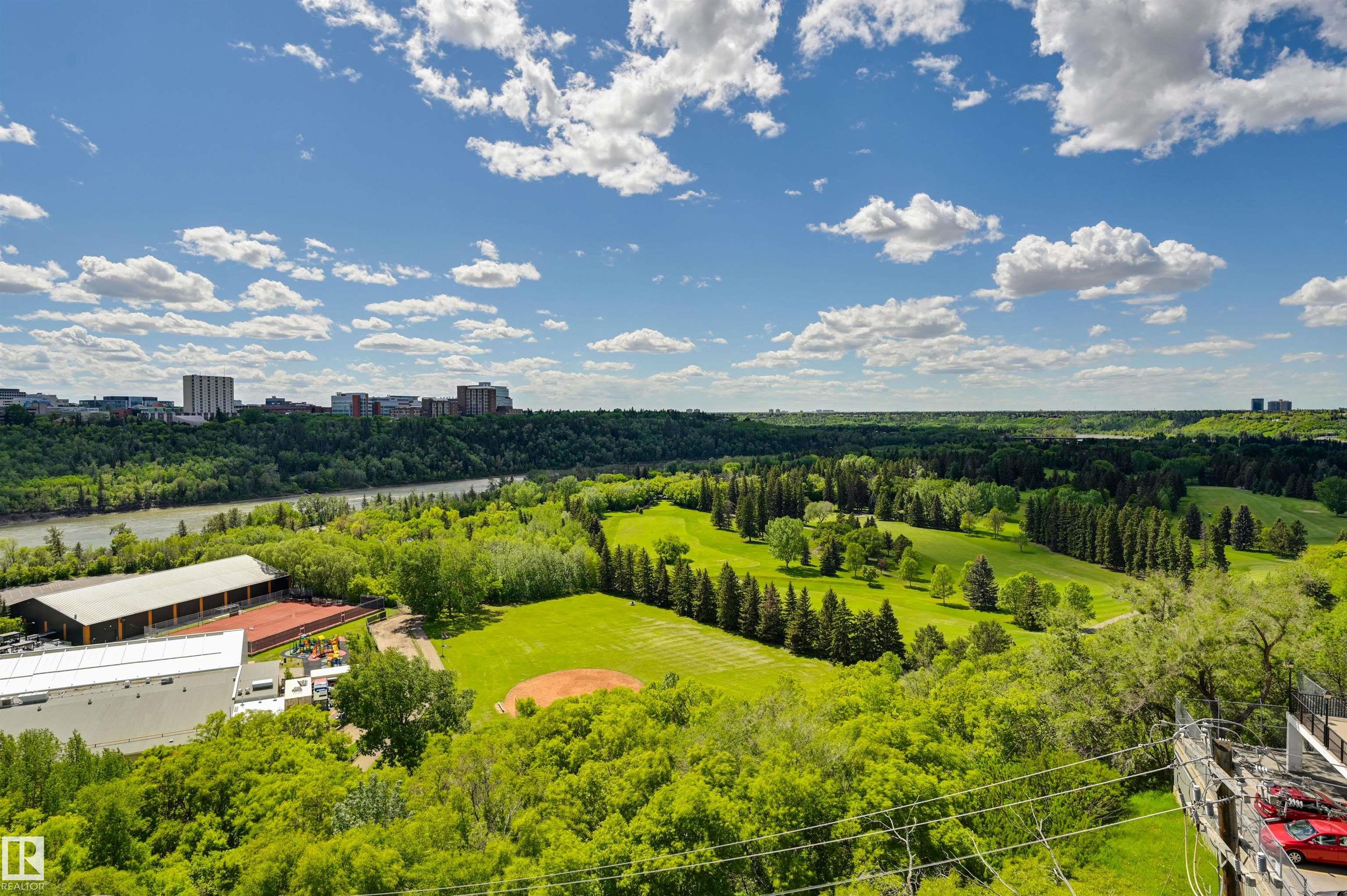 Photo 30 at 10 - 9734 111 Street NW, Wîhkwêntôwin, Edmonton