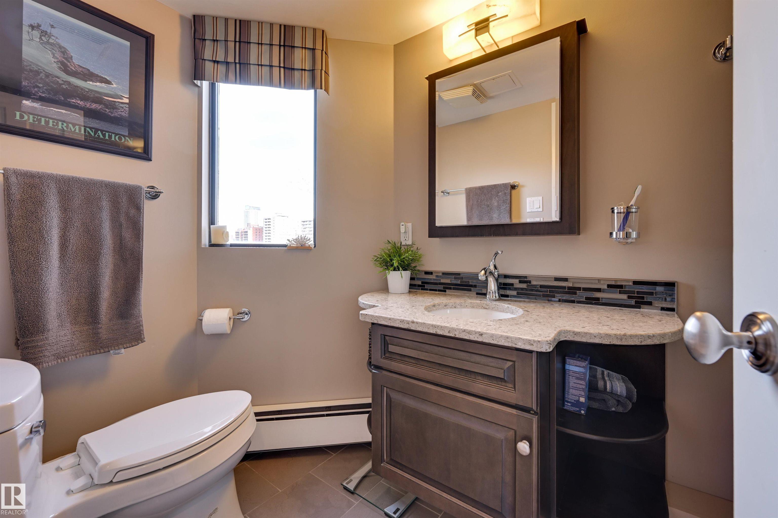 Photo 46 at 10 - 9734 111 Street NW, Wîhkwêntôwin, Edmonton
