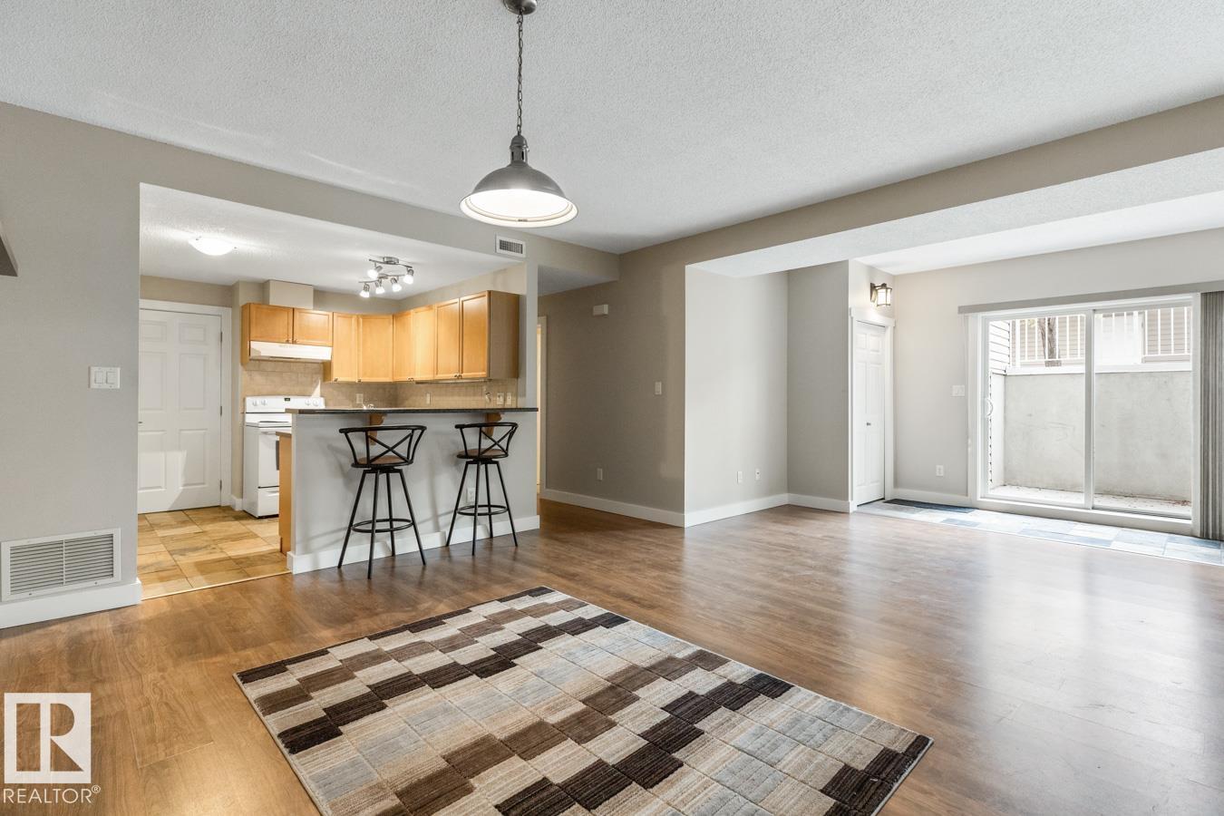 Photo 9 at 508 - 164 Bridgeport Boulevard, Bridgeport, Leduc