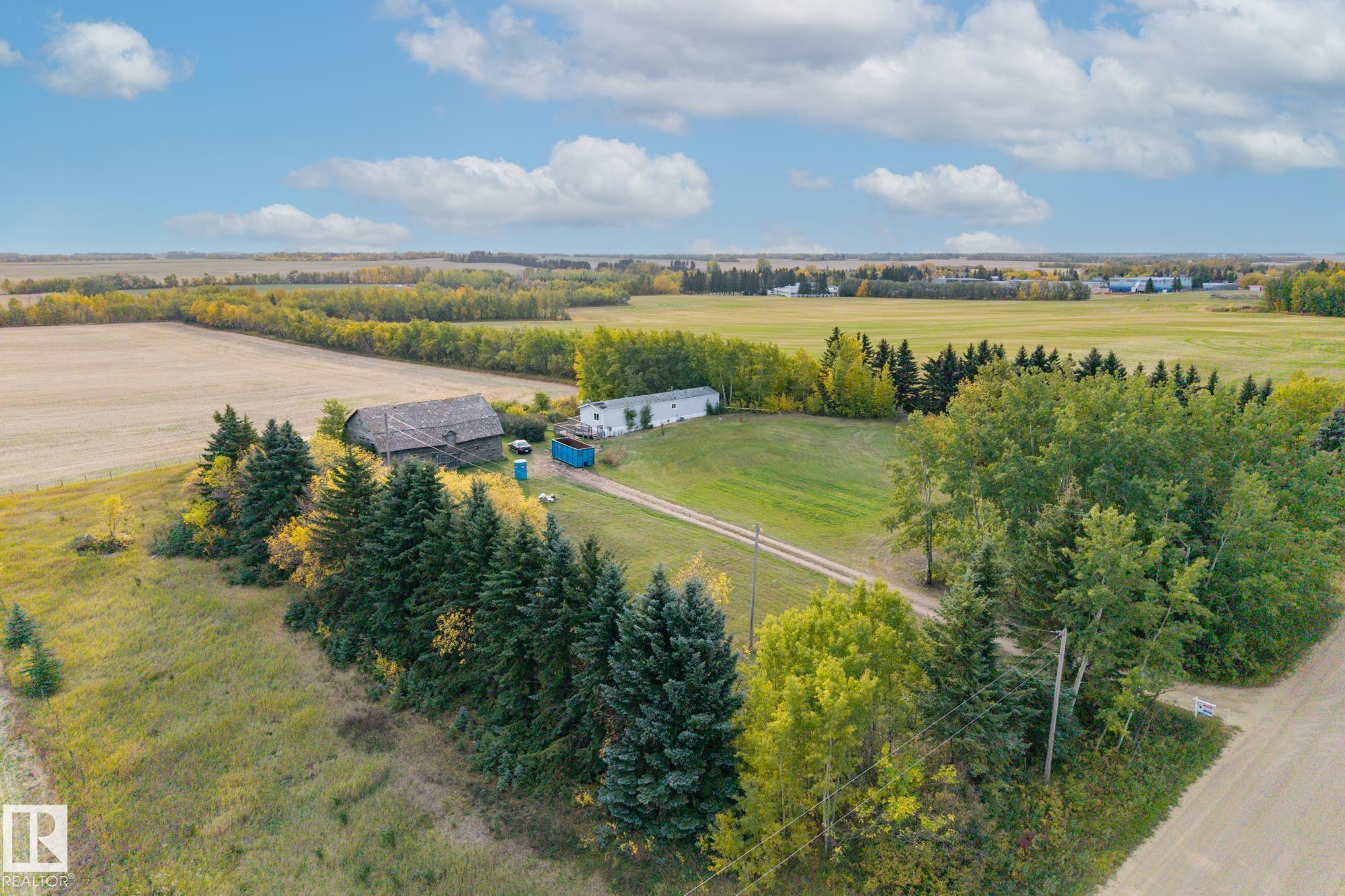 Photo 33 at 57417 Rge Road 251, None, Rural Sturgeon County