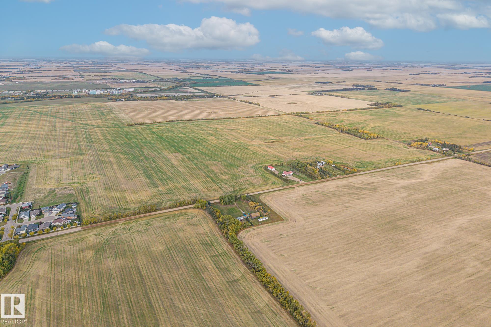 Photo 40 at 57417 Rge Road 251, None, Rural Sturgeon County