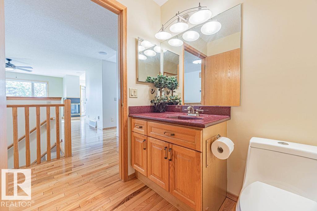 Photo 15 at 547 Twin Brooks Bay NW, Twin Brooks, Edmonton