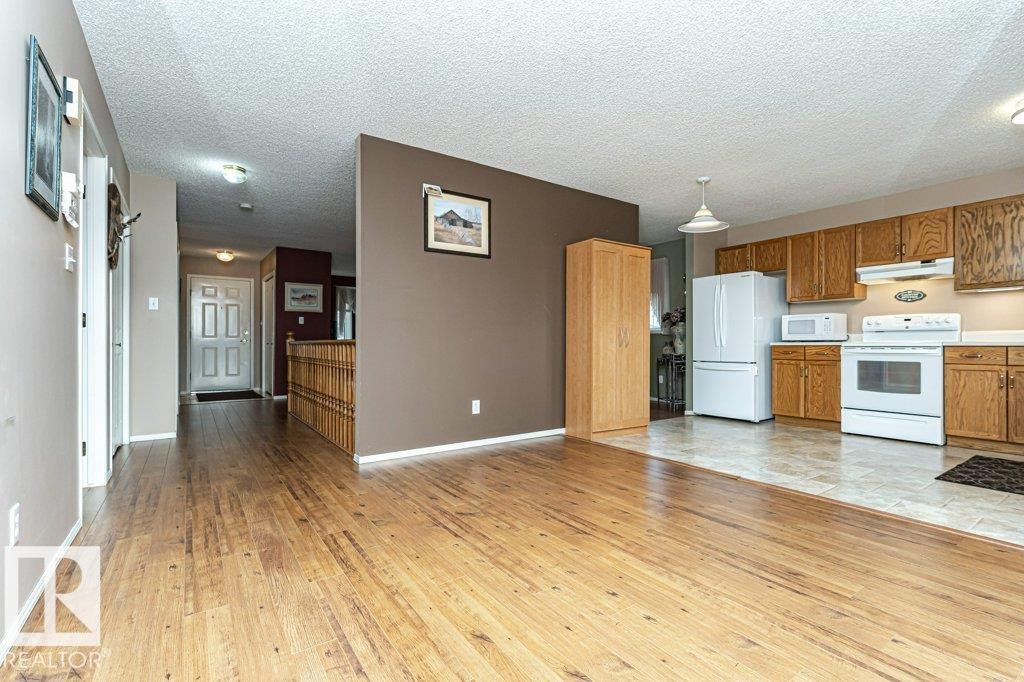 Photo 13 at 41 - 1904 Mill Woods Road NW, Satoo, Edmonton