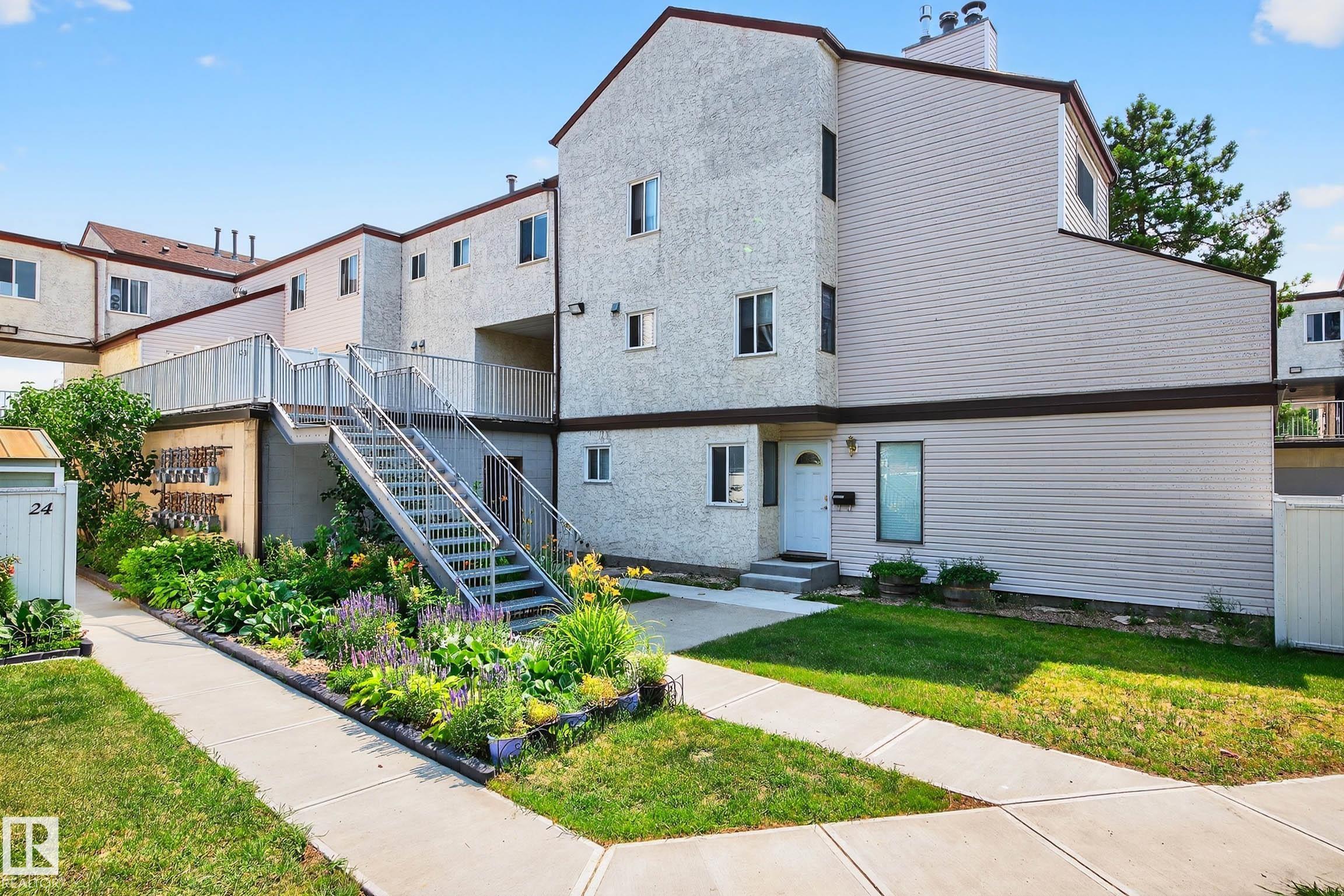37 Lancaster Terrace NW, Dunluce, Edmonton 