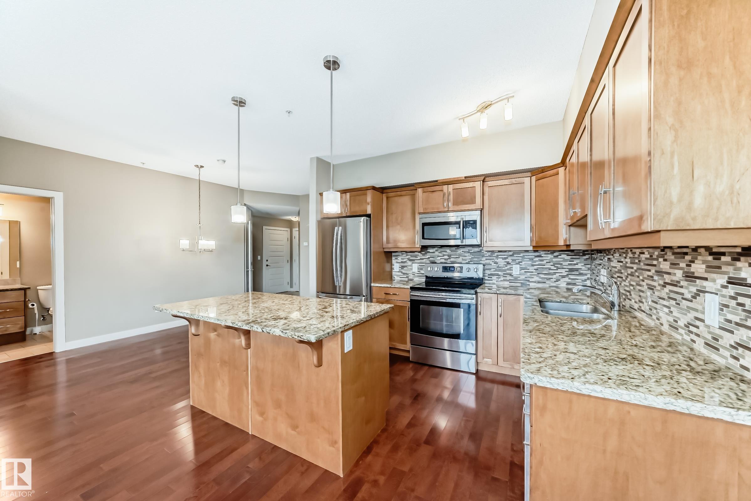 Photo 2 at 203 - 10520 56 Avenue NW, Pleasantview, Edmonton
