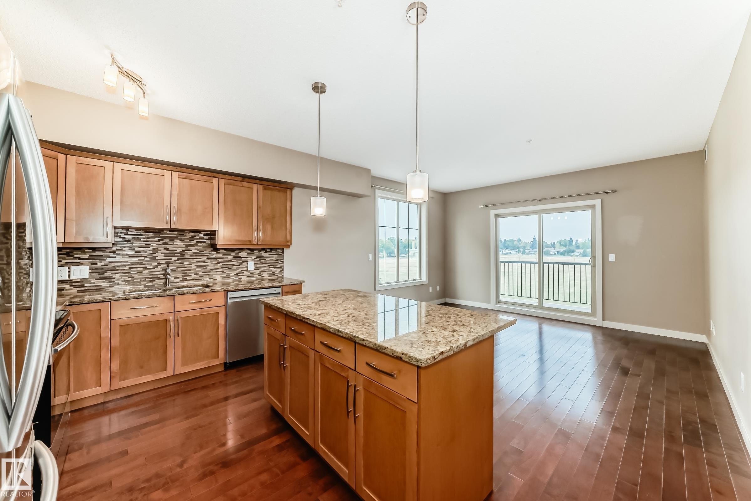 Photo 9 at 203 - 10520 56 Avenue NW, Pleasantview, Edmonton