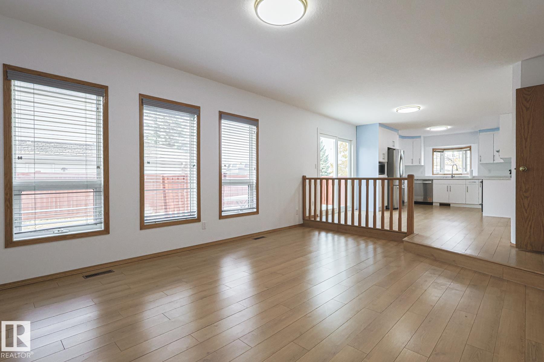 Photo 17 at 4631 43 Avenue NW, Jackson Heights, Edmonton