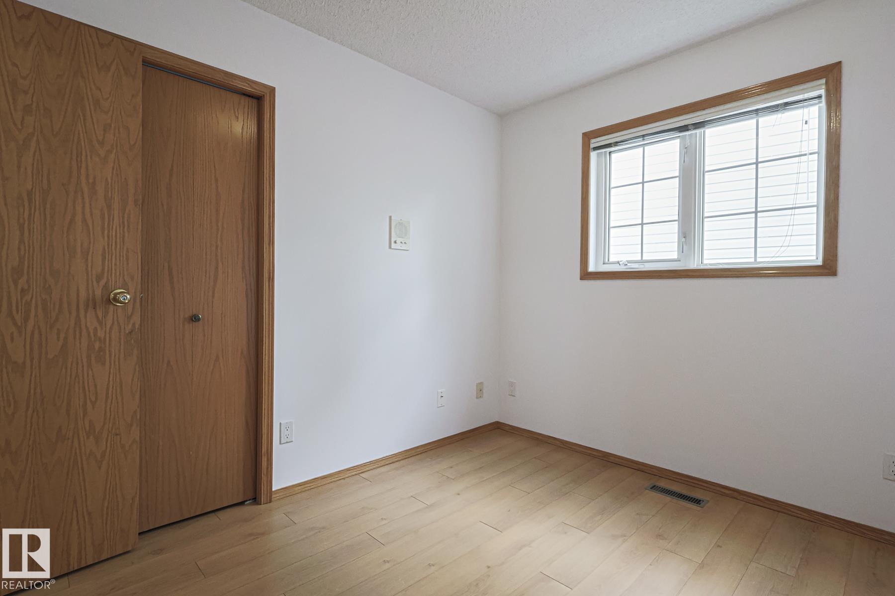Photo 22 at 4631 43 Avenue NW, Jackson Heights, Edmonton