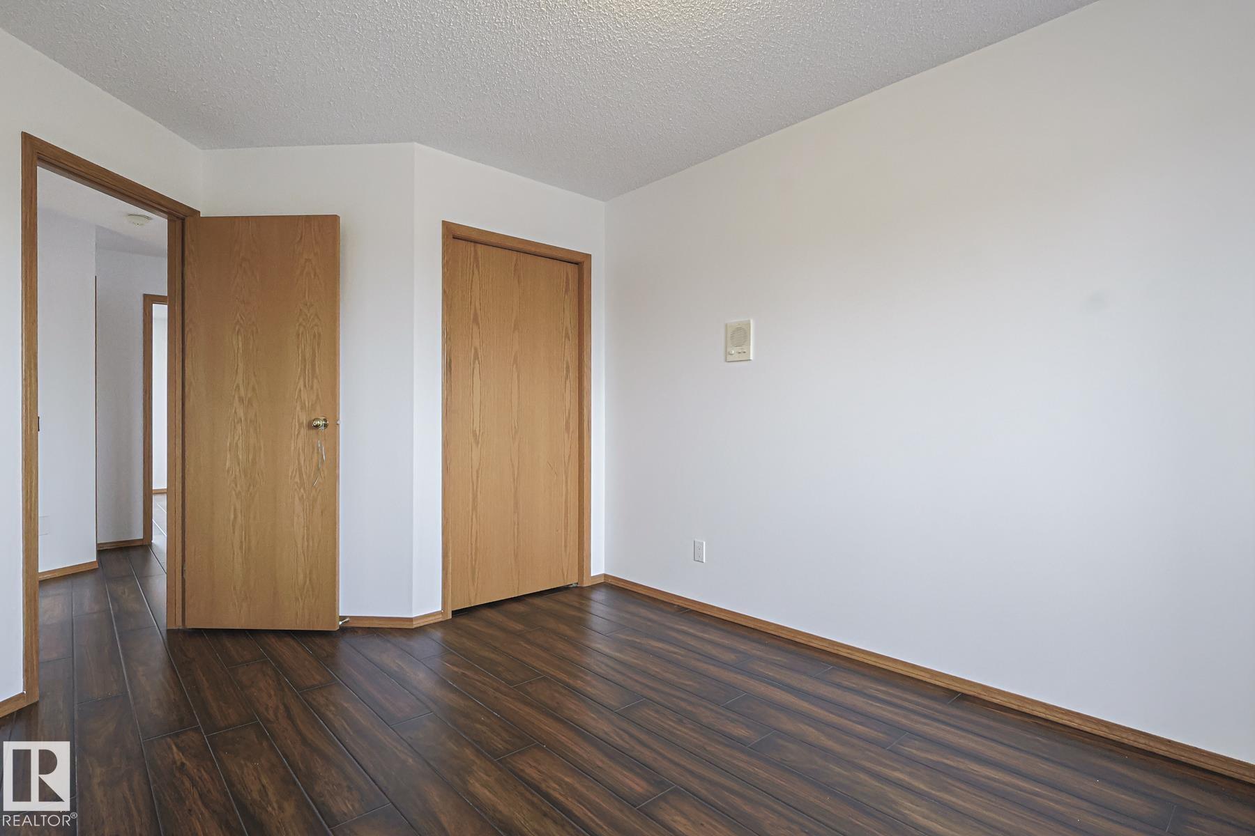 Photo 26 at 4631 43 Avenue NW, Jackson Heights, Edmonton