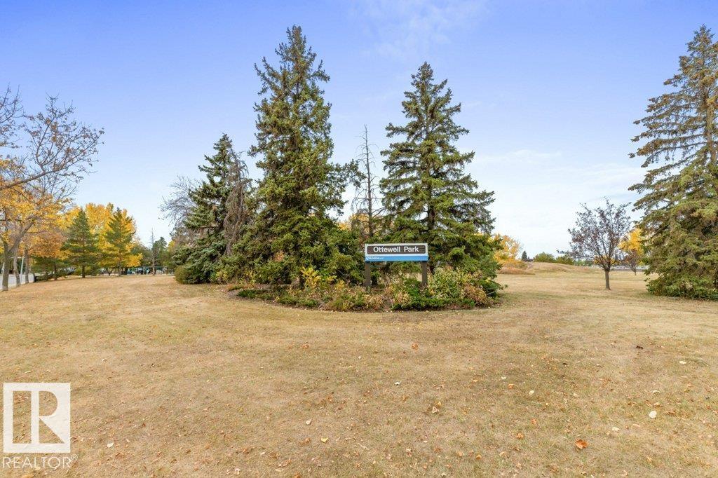 http://cdnparap120.paragonrels.com/ParagonImages/Property/p12/RAE/225373027/44/0/0/e2c07d8febd11c9d2d91221f616a9883/1/7ec3aa8bb7b09d752d5407406b8408ed/225373027-e5d03a13-6af9-4c14-8529-103c90128fa1.JPG