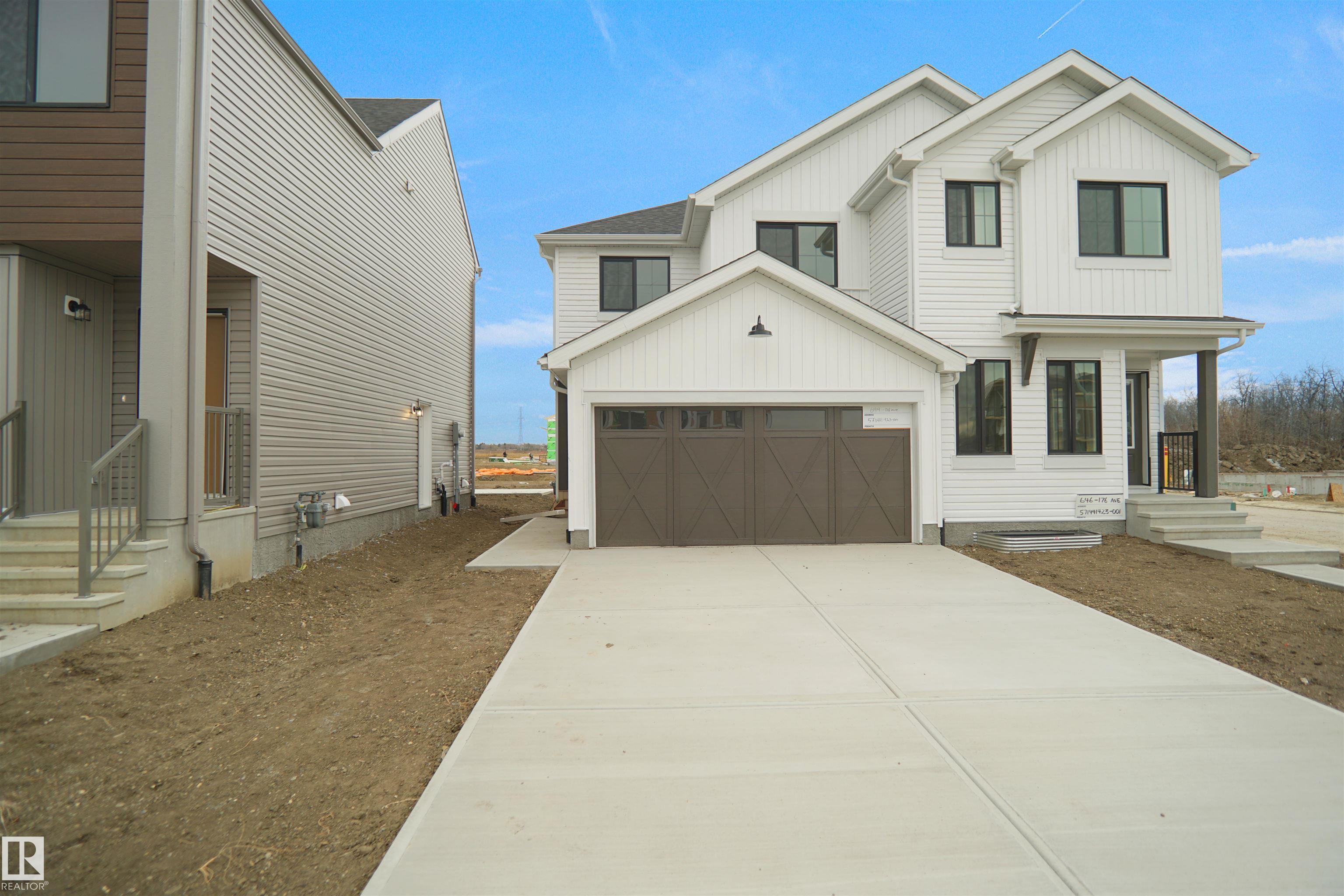 Picture for 644 176 AV NE