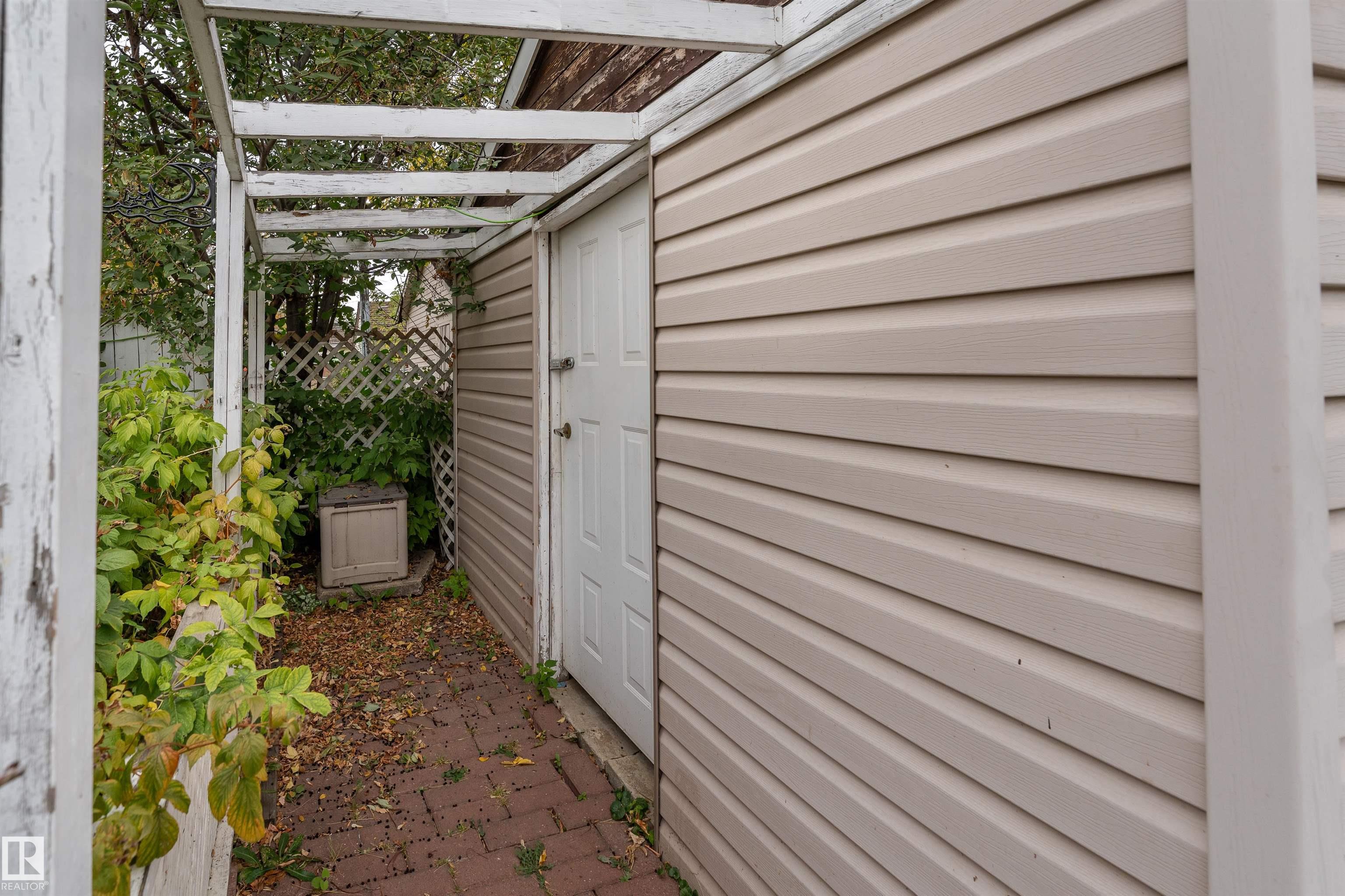 Photo 26 at 11539 101 Street NW, Spruce Avenue, Edmonton