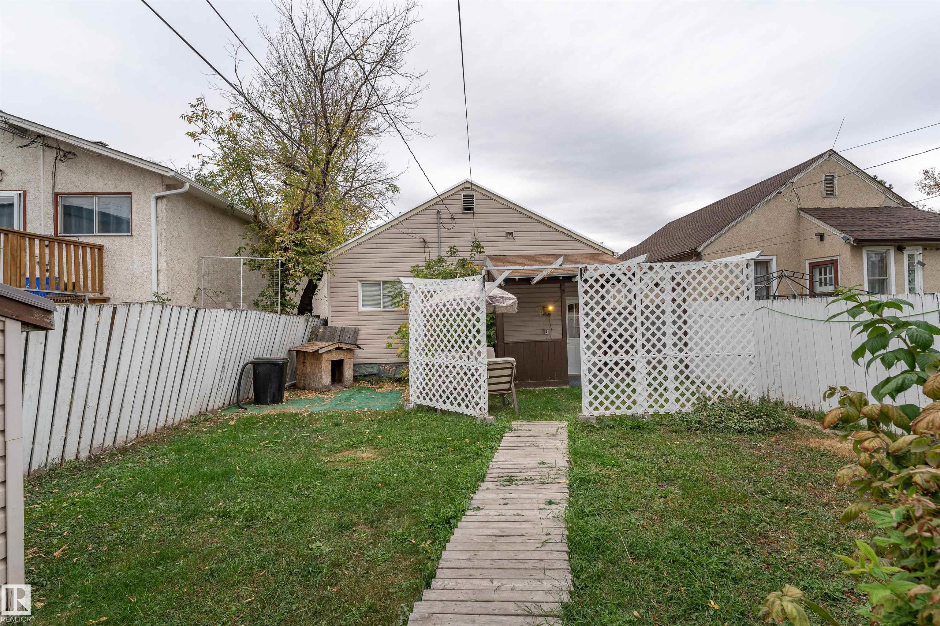 Photo 31 at 11539 101 Street NW, Spruce Avenue, Edmonton