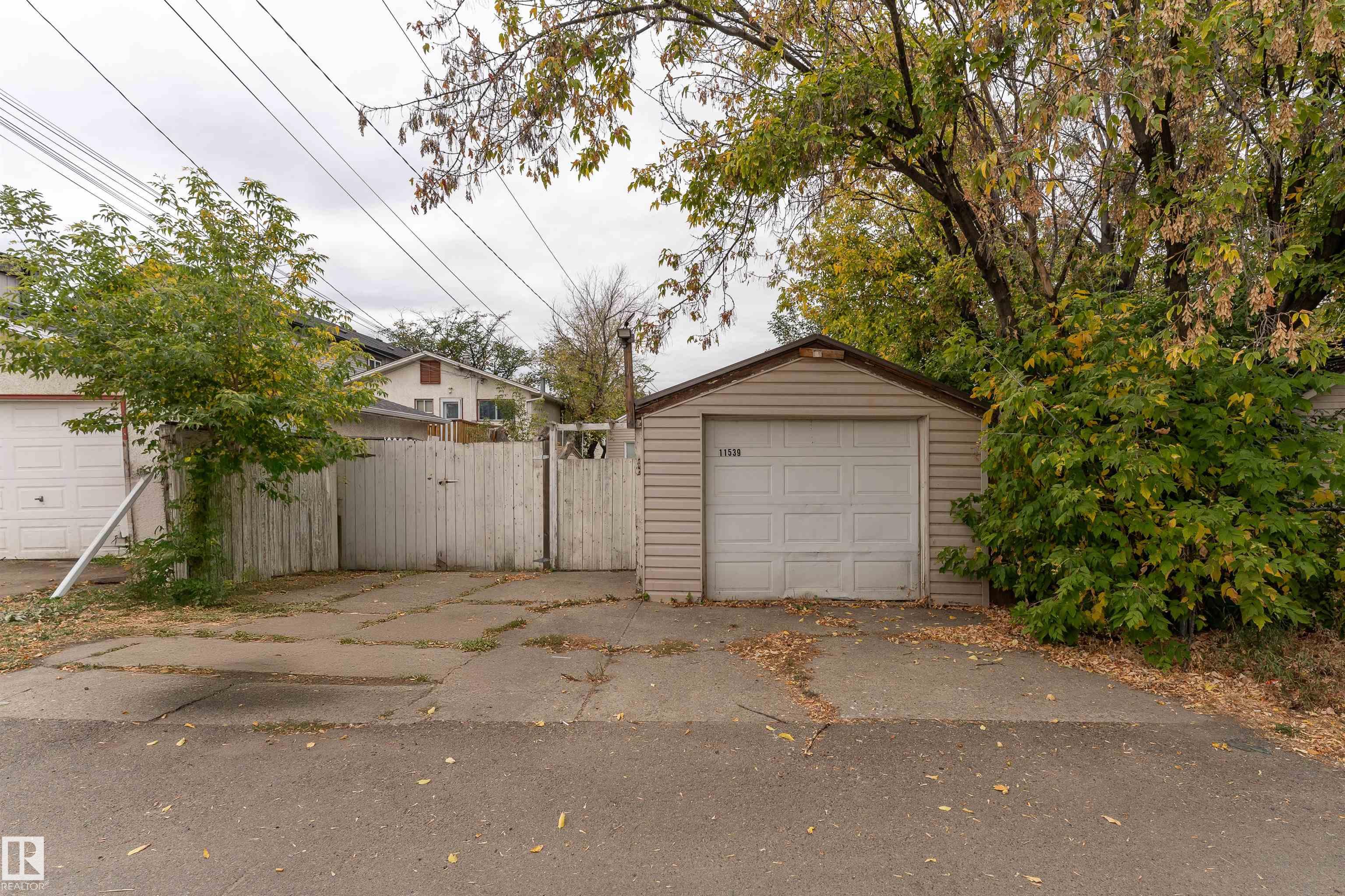 Photo 35 at 11539 101 Street NW, Spruce Avenue, Edmonton