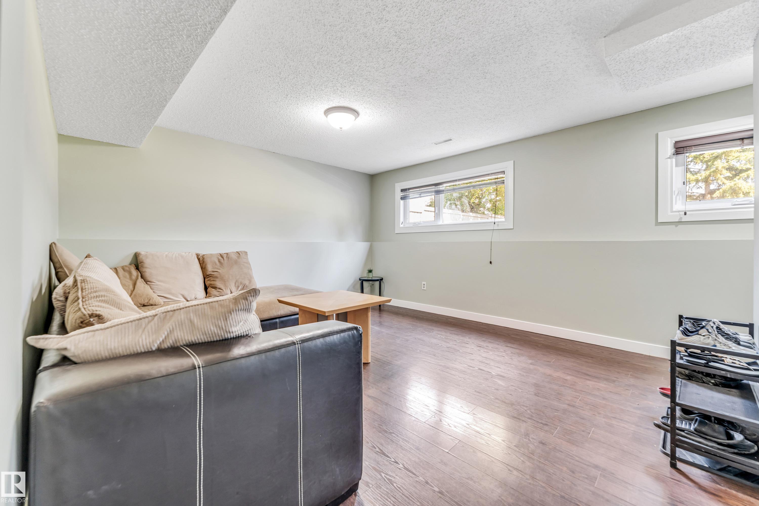 Photo 31 at 3923 67 Street NW, Michaels Park, Edmonton
