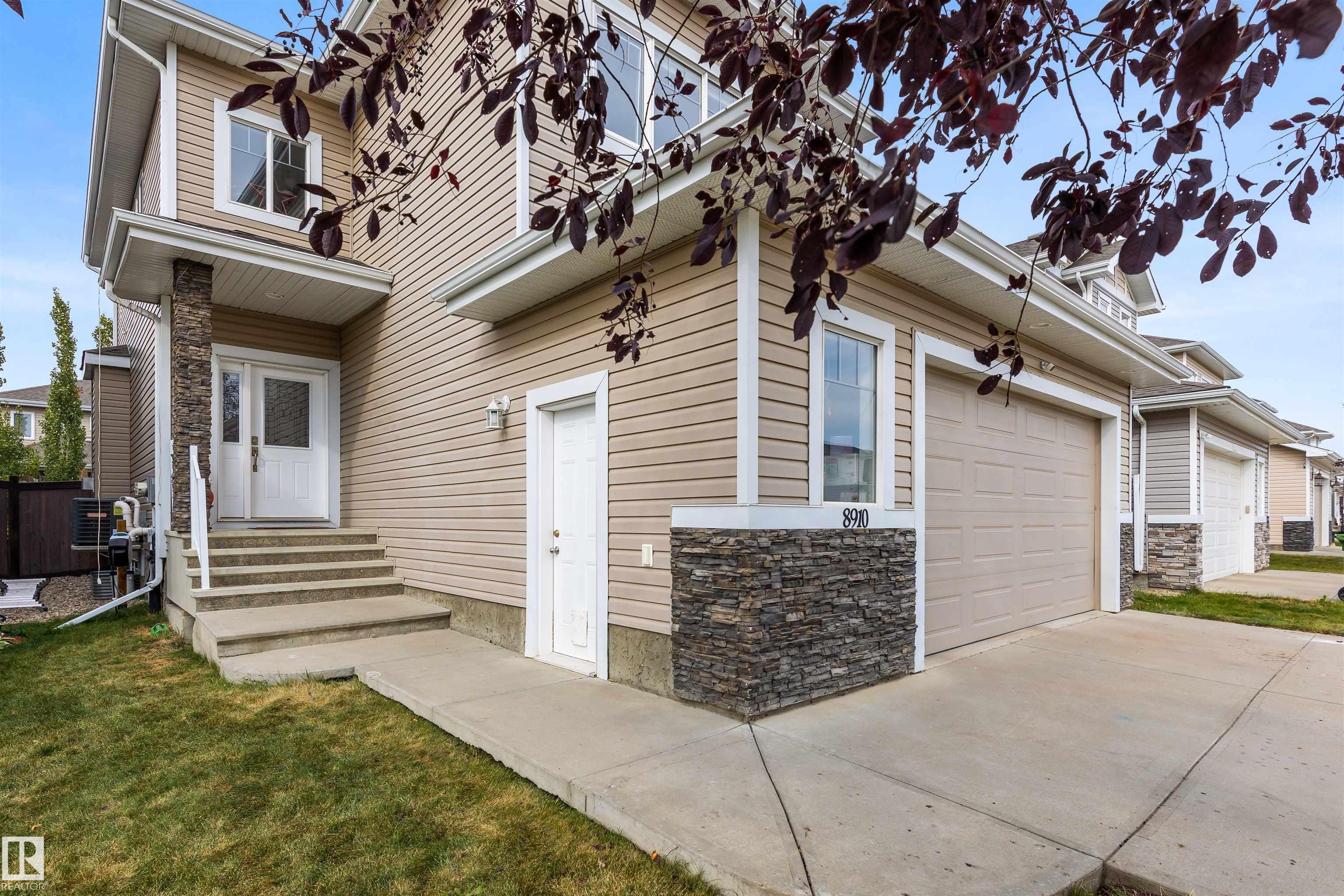 Photo 2 at 8910 97 Avenue, Morinville