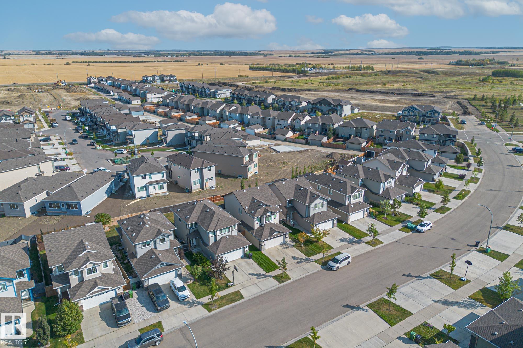 Photo 55 at 61 Canyon Road, Sienna, Fort Saskatchewan