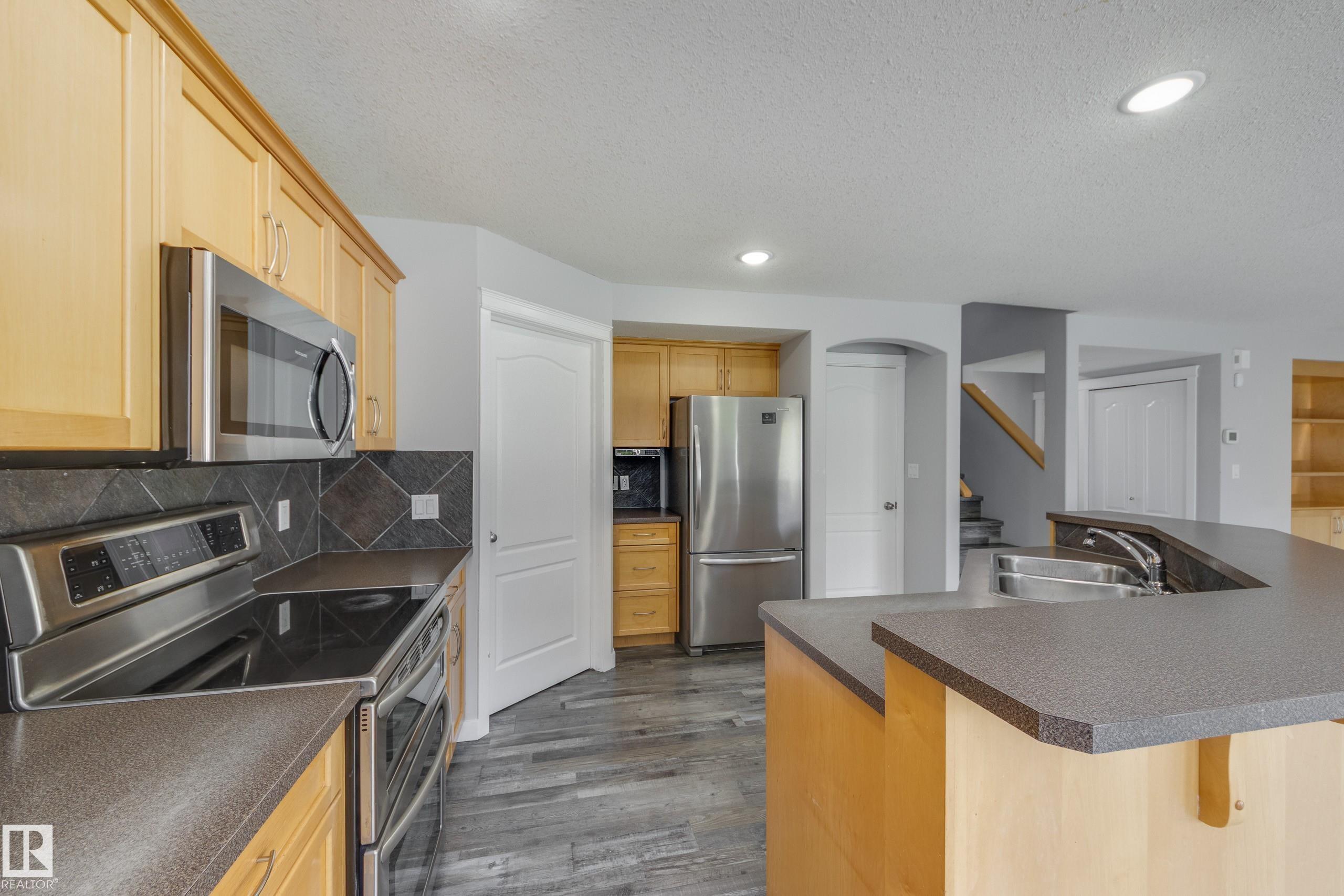 Photo 11 at 129 Ridgebrook Road, The Ridge, Sherwood Park