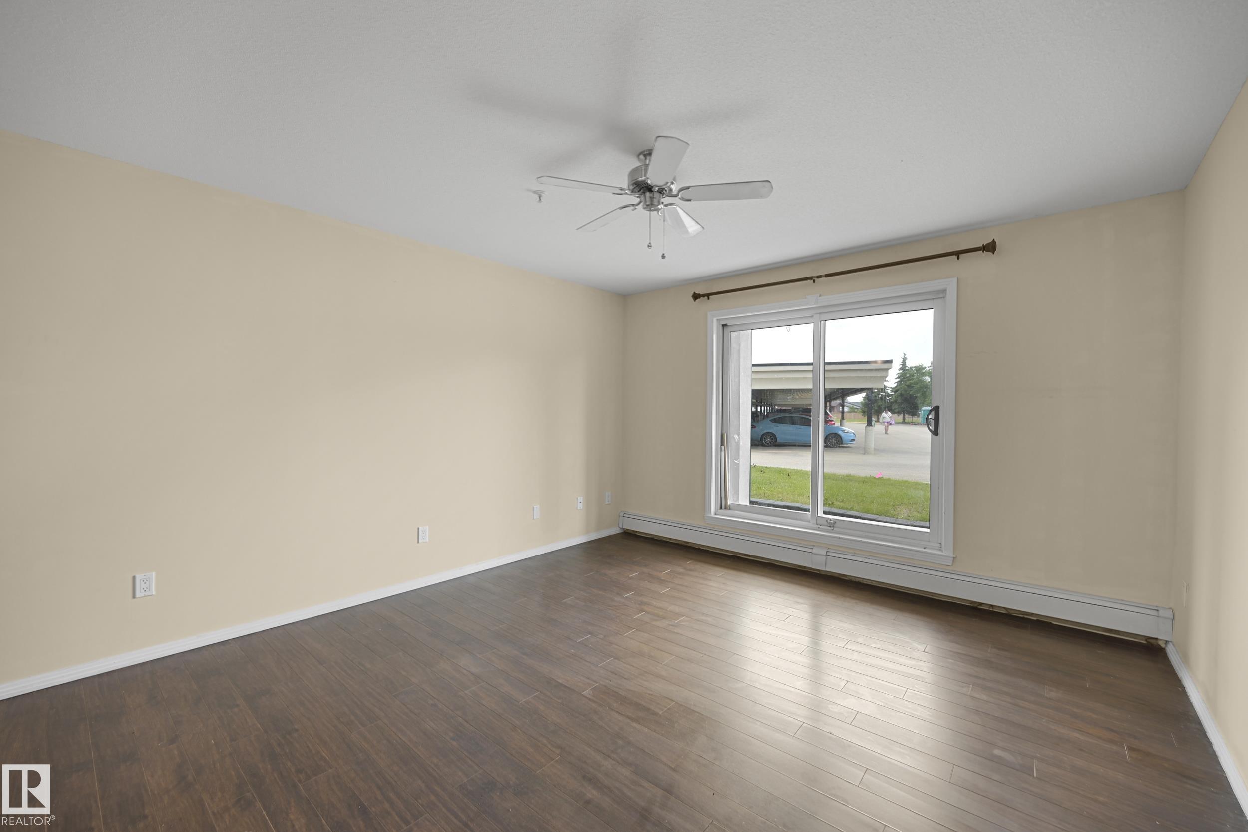 Photo 12 at 131 - 592 Hooke Road NW, Canon Ridge, Edmonton
