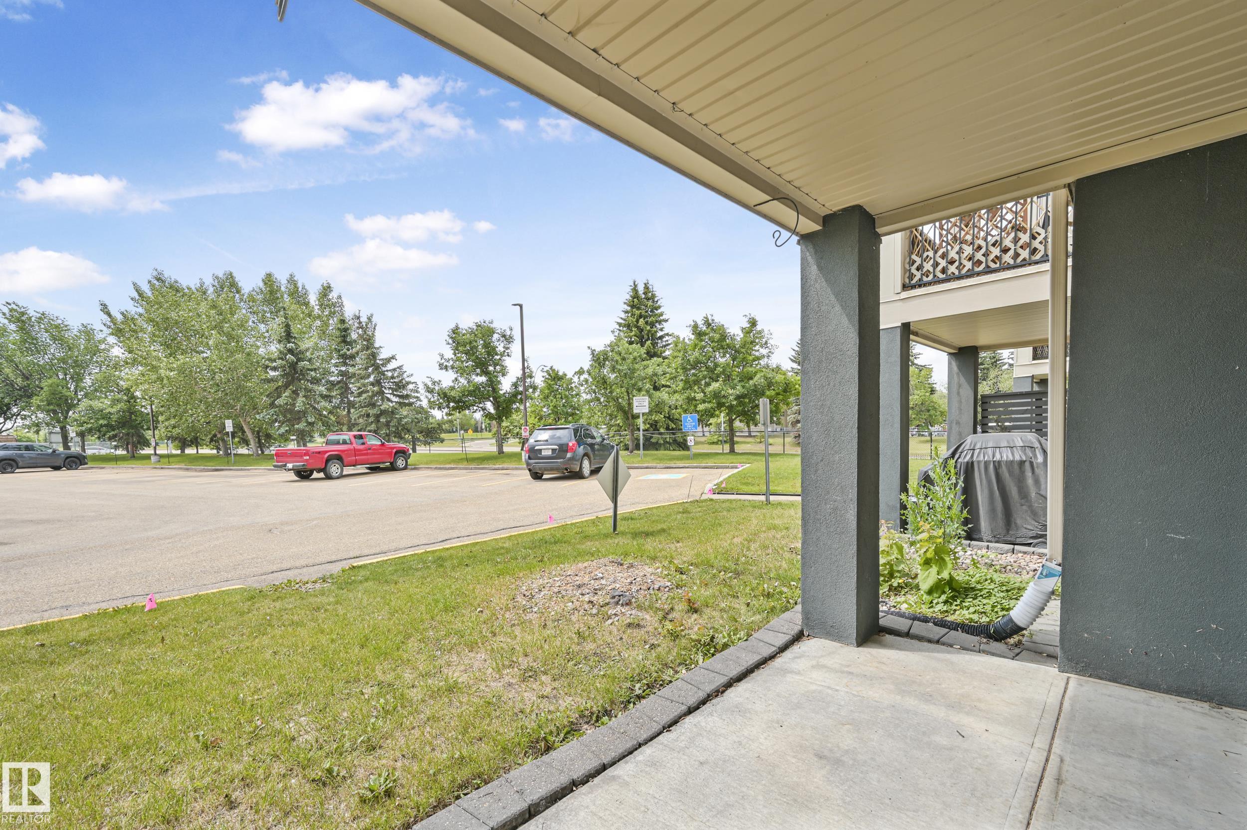 Photo 29 at 131 - 592 Hooke Road NW, Canon Ridge, Edmonton