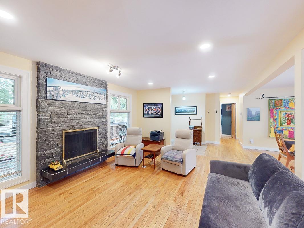 Photo 9 at 74 Flint Crescent, Forest Lawn, St. Albert