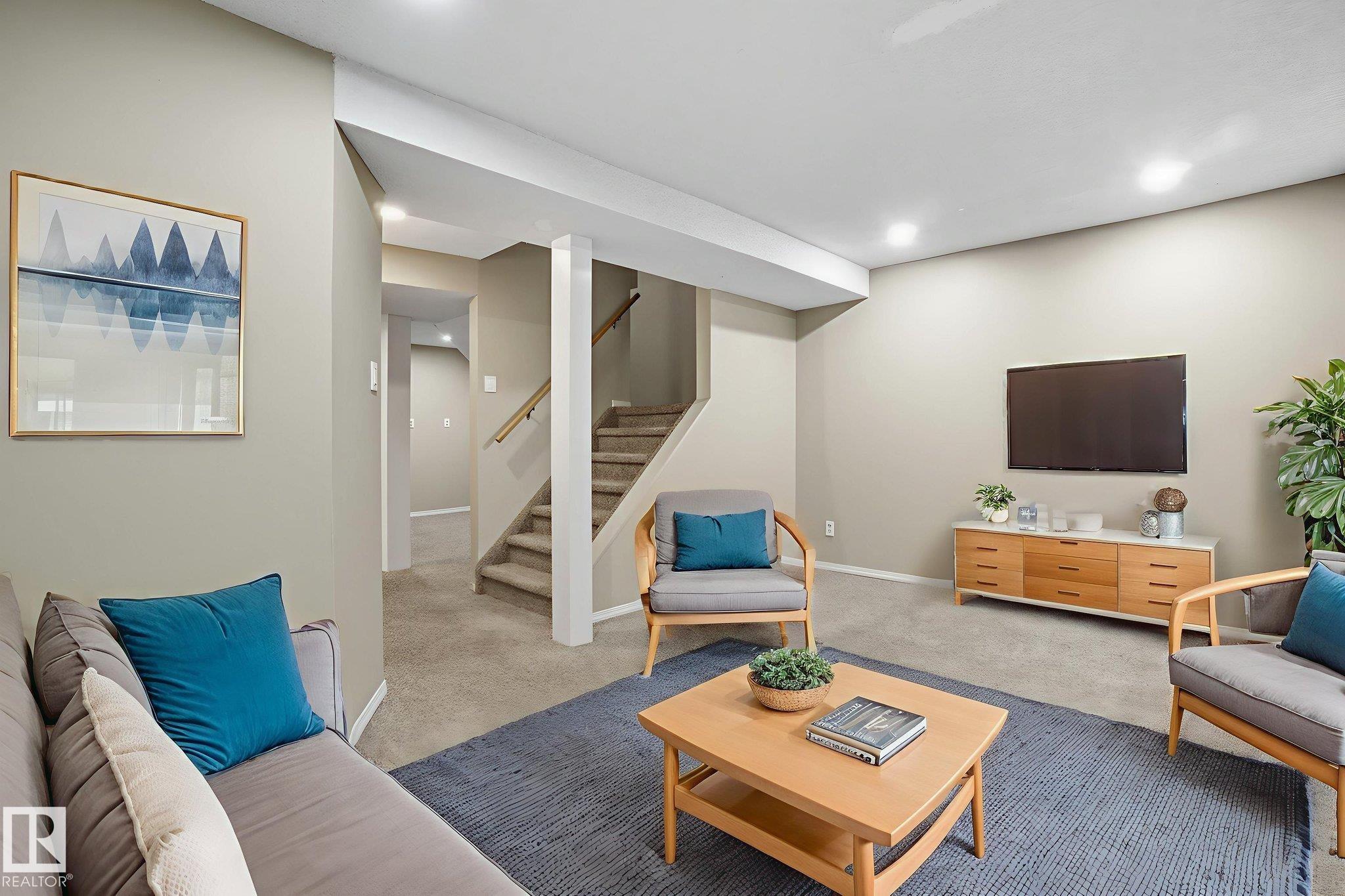 121 Kirkwood Way NW, Kiniski Gardens, Edmonton 
