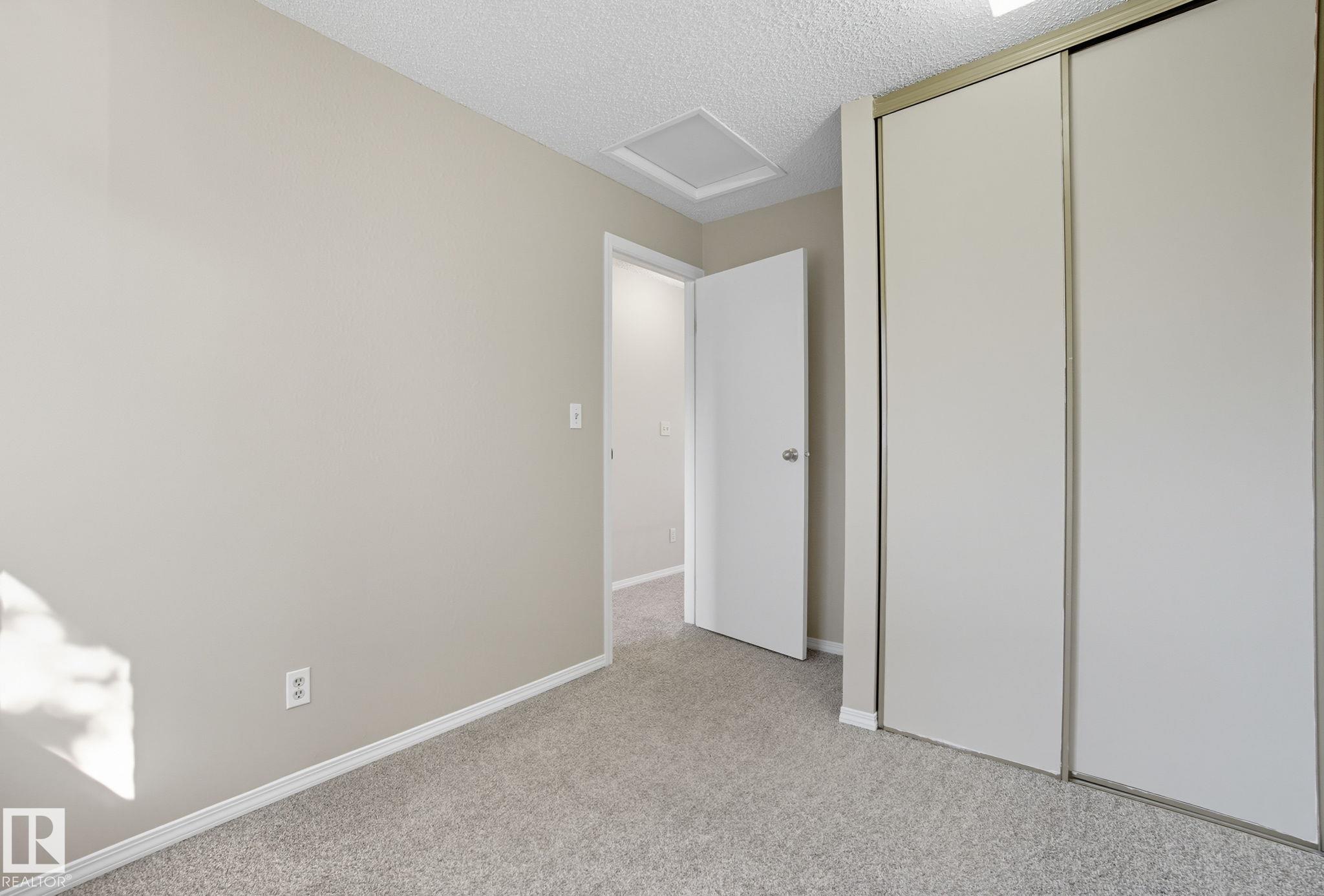 Photo 33 at 121 Kirkwood Way NW, Kiniski Gardens, Edmonton