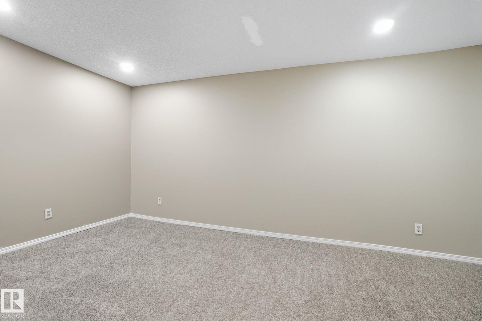 Photo 40 at 121 Kirkwood Way NW, Kiniski Gardens, Edmonton