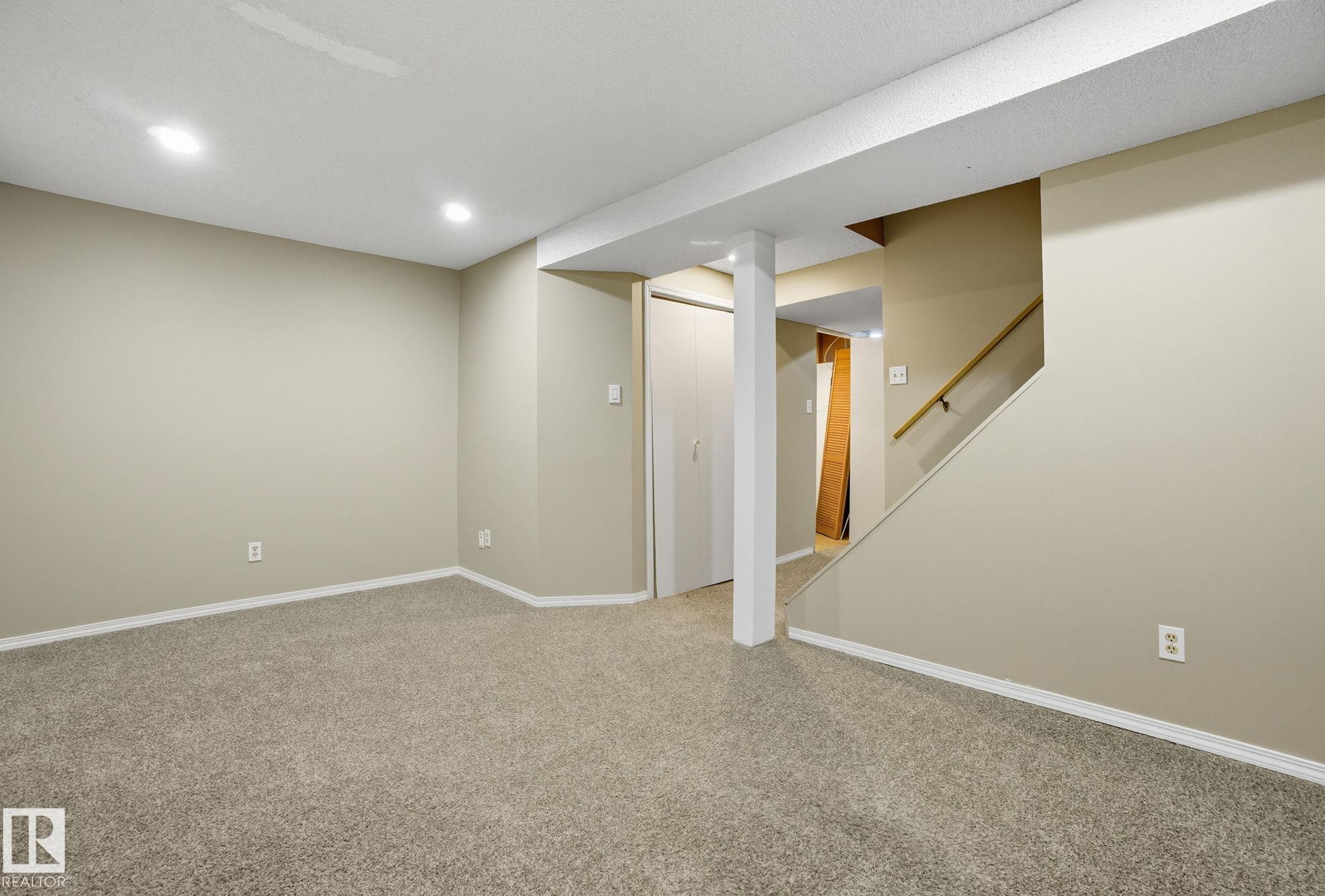 Photo 42 at 121 Kirkwood Way NW, Kiniski Gardens, Edmonton