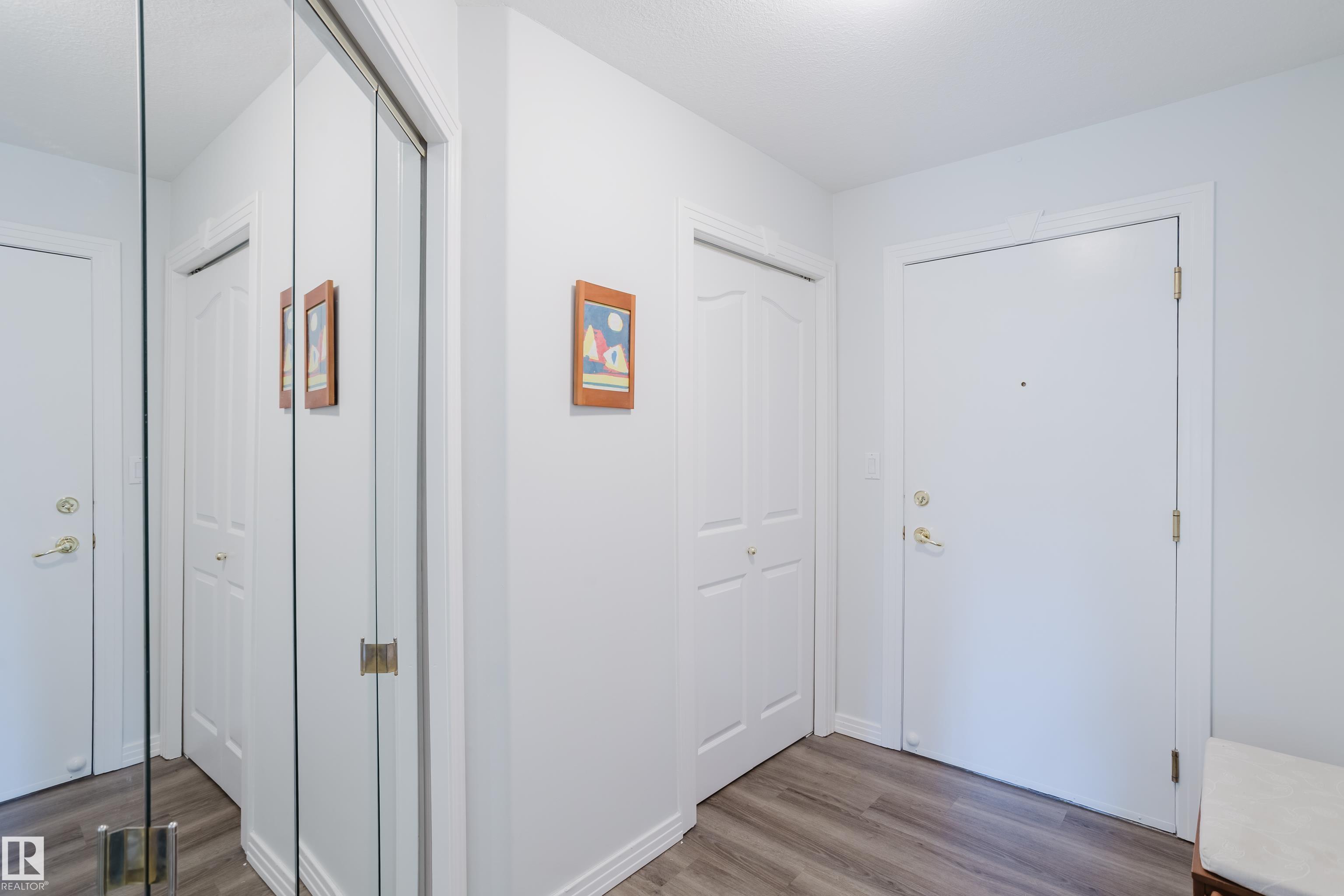 Photo 4 at 202 - 7327 118 Street NW, Belgravia, Edmonton