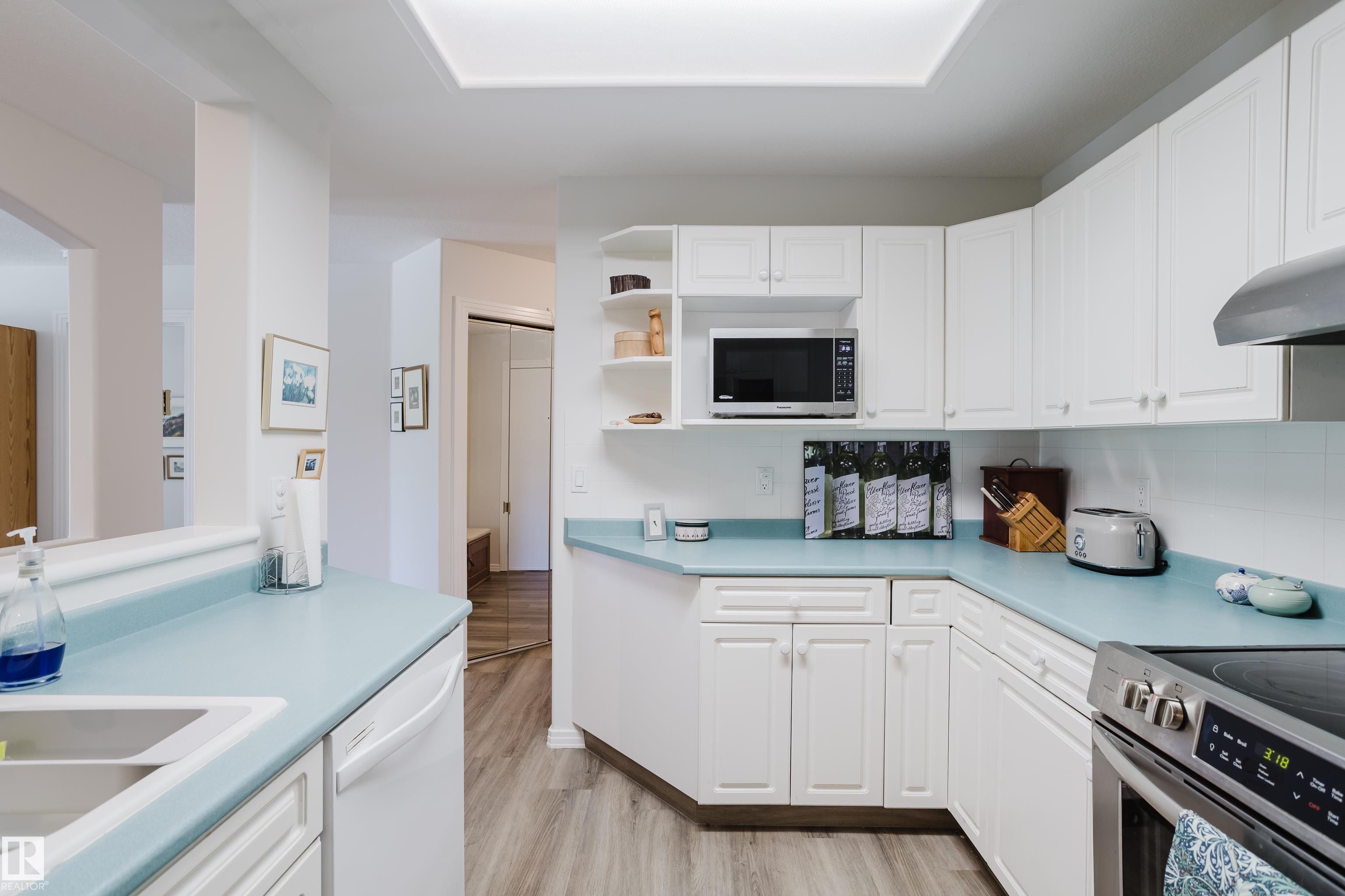 Photo 8 at 202 - 7327 118 Street NW, Belgravia, Edmonton