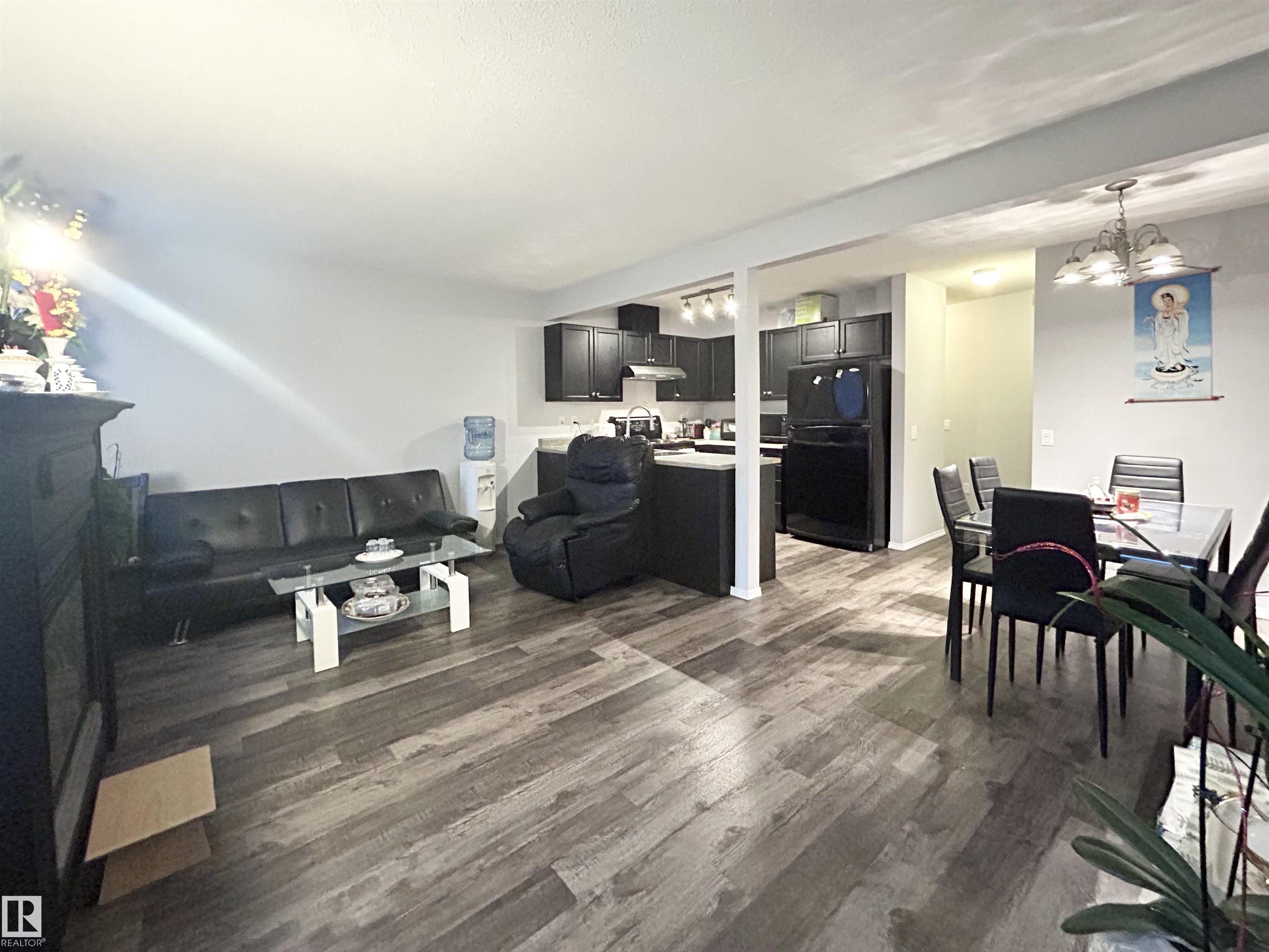 Photo 9 at 29 - 16823 84 Street NW, Klarvatten, Edmonton