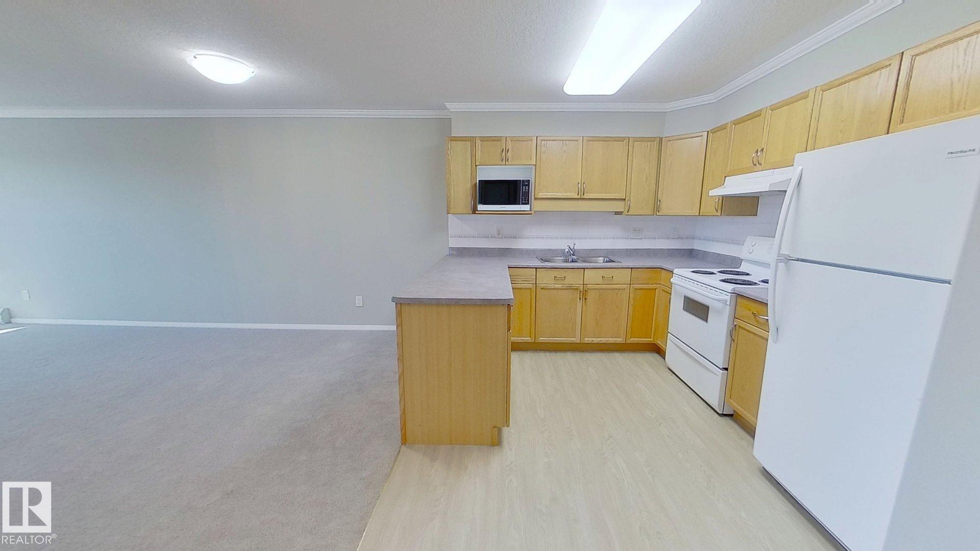 Photo 4 at 404 - 8315 83 Street NW, Idylwylde, Edmonton