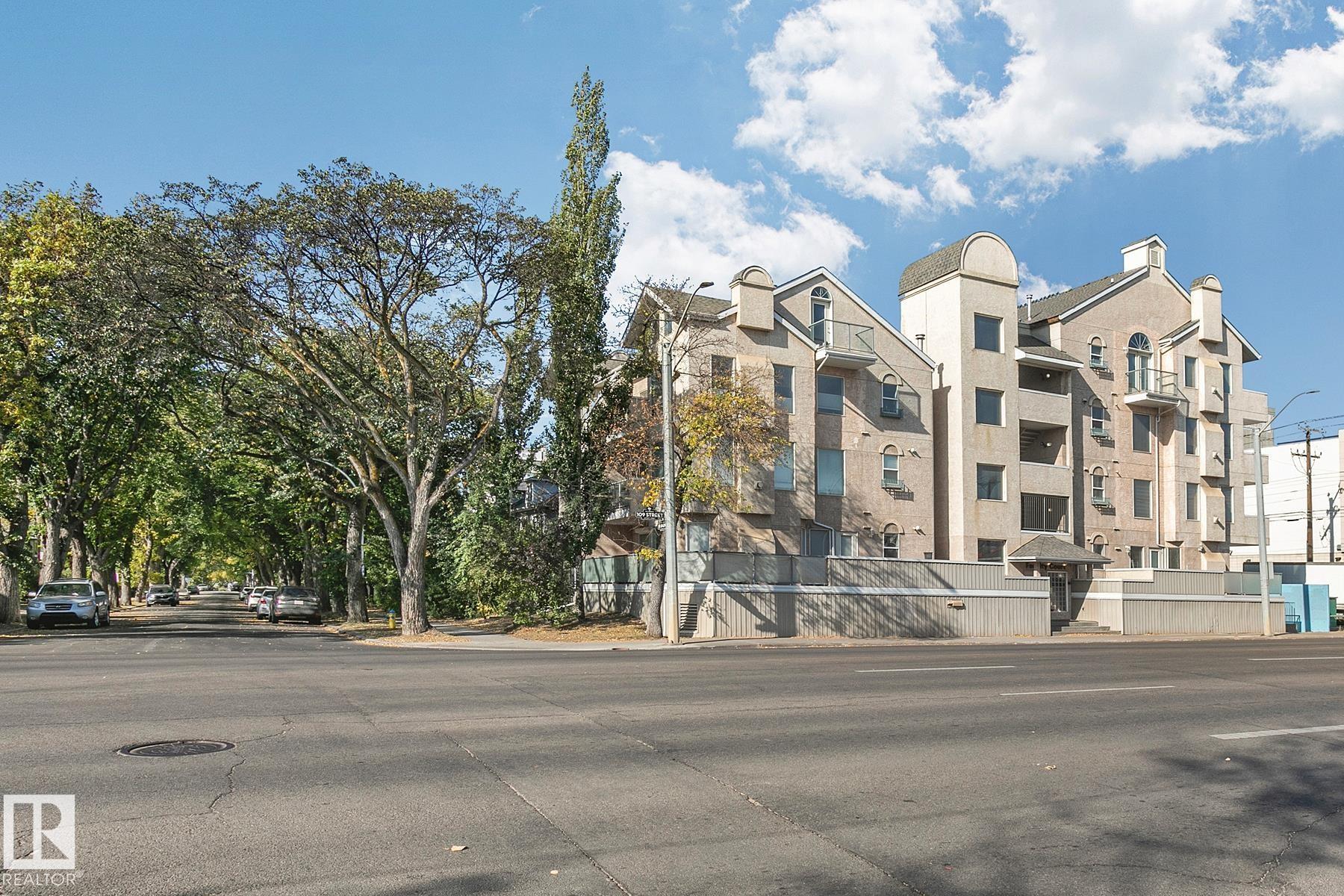 Photo 2 at 204 - 8108 109 Street NW, Garneau, Edmonton