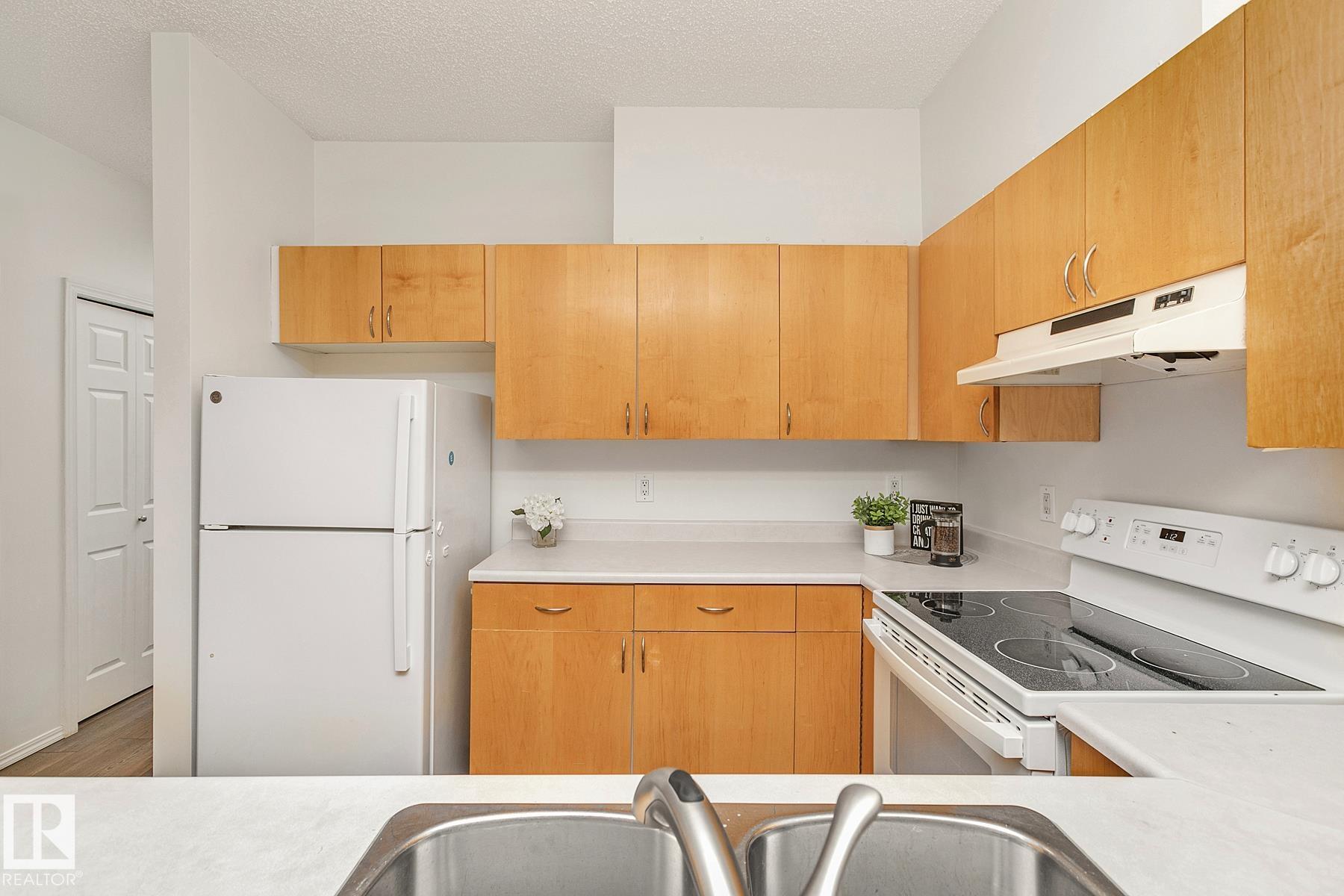Photo 12 at 204 - 8108 109 Street NW, Garneau, Edmonton