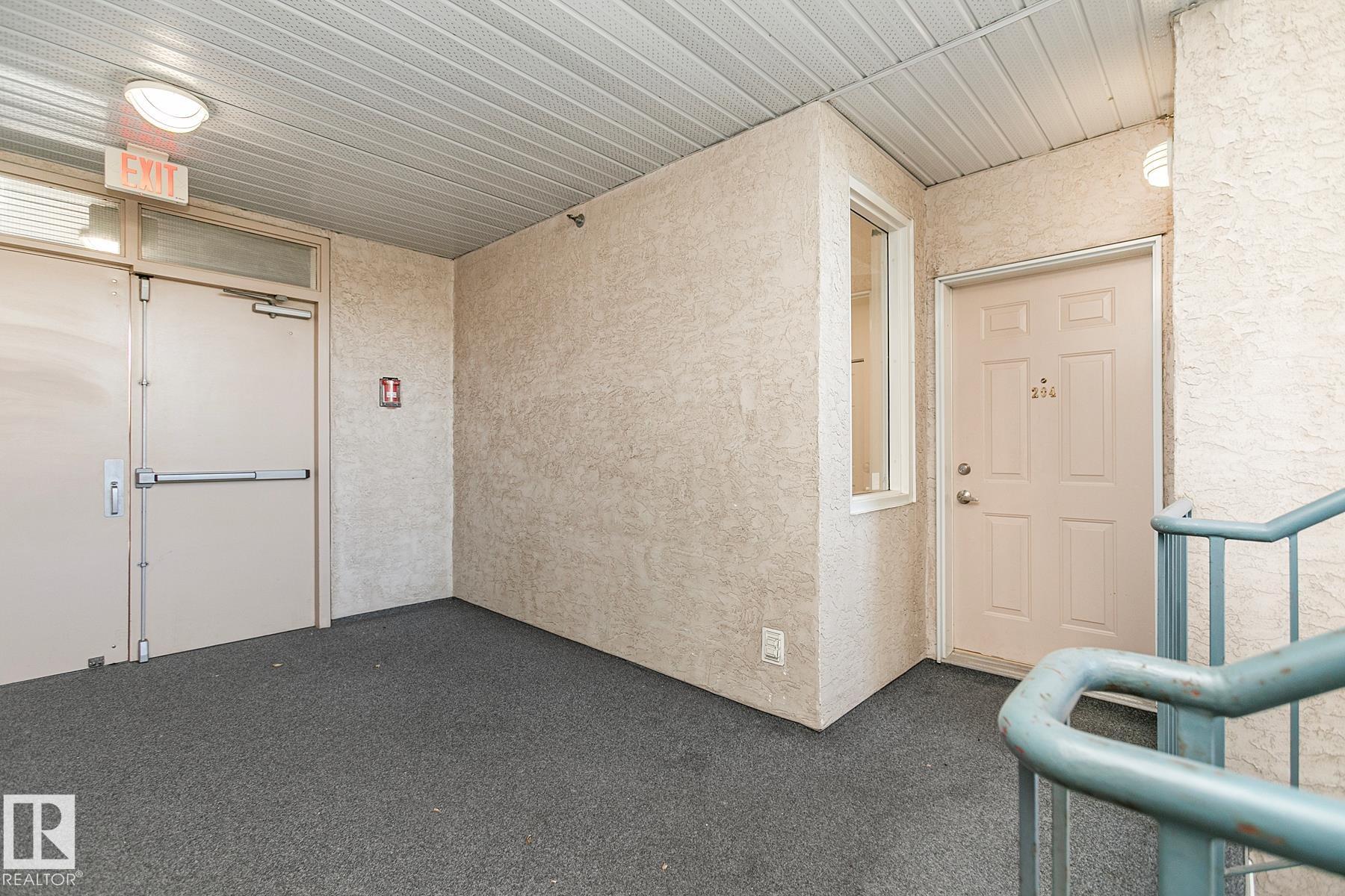 Photo 5 at 204 - 8108 109 Street NW, Garneau, Edmonton