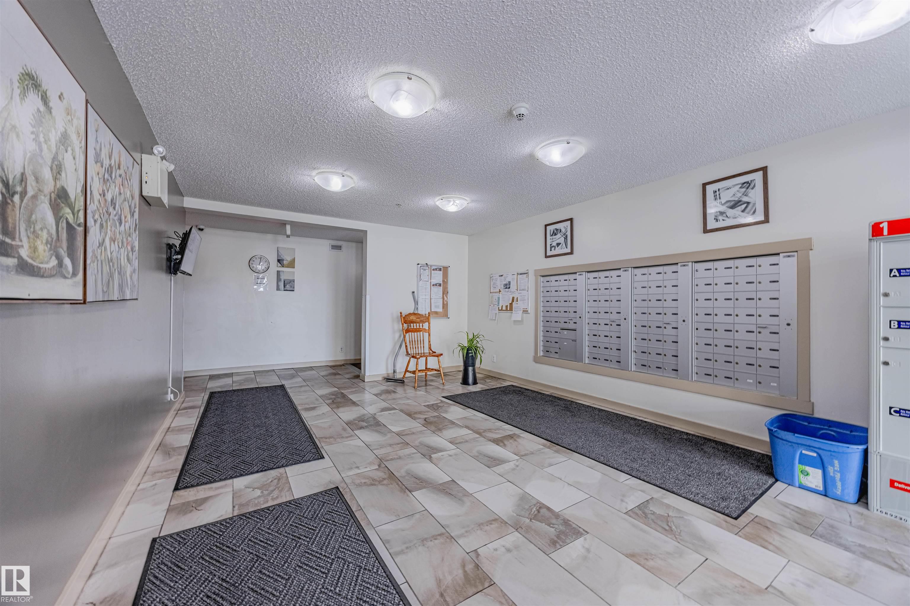 Photo 21 at 202 - 5816 Mullen Place NW, MacTaggart, Edmonton