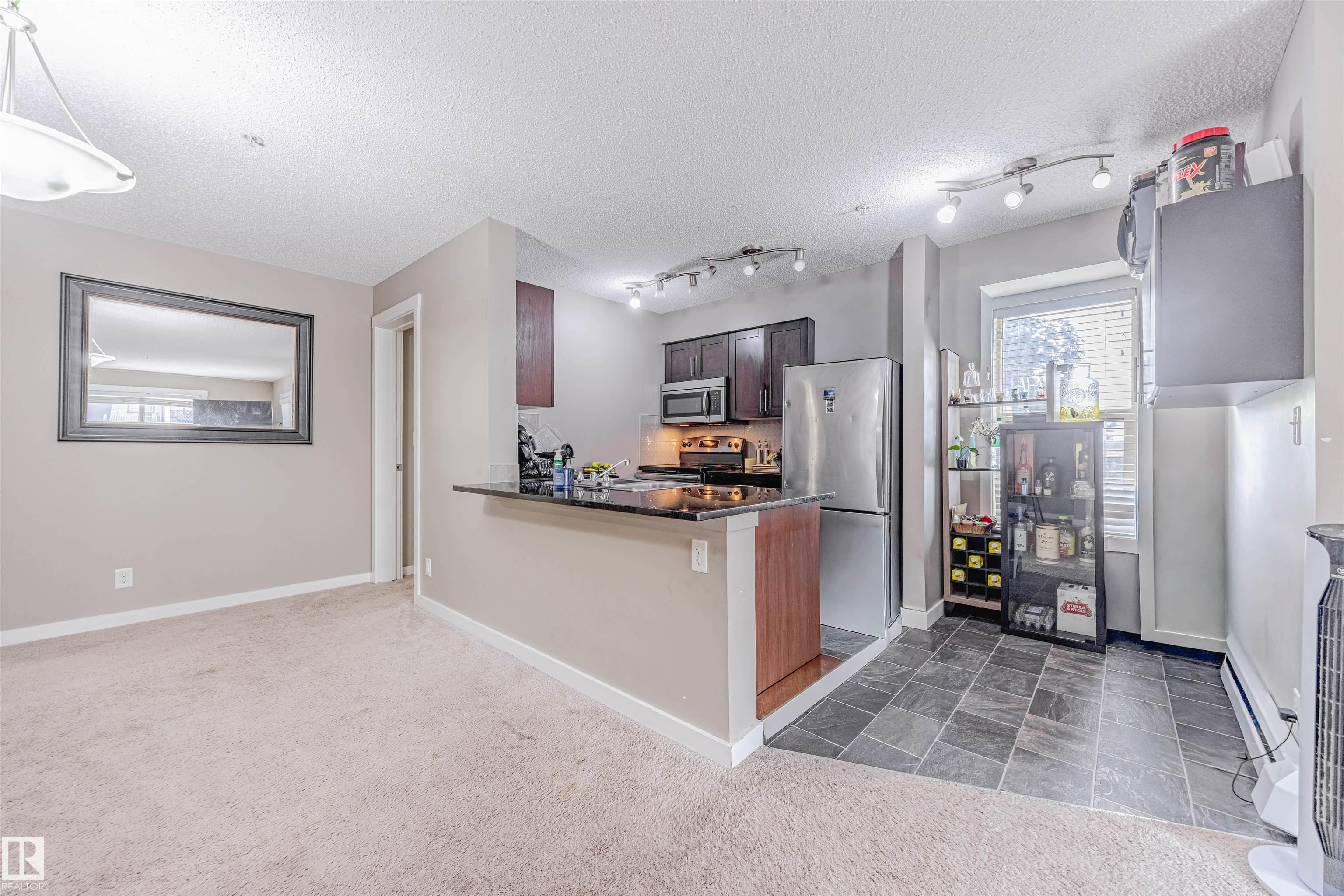 Photo 6 at 202 - 5816 Mullen Place NW, MacTaggart, Edmonton