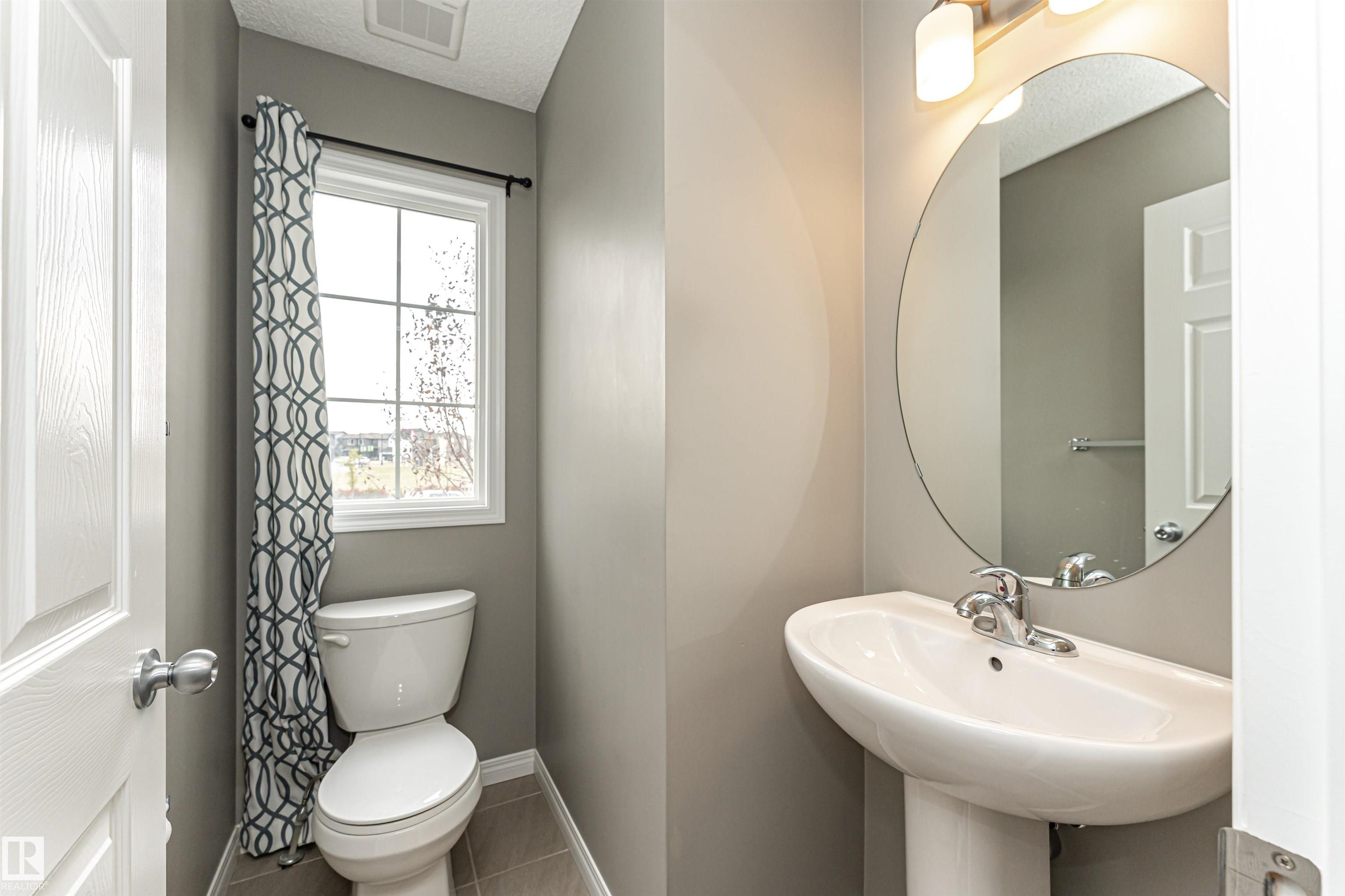 Photo 20 at 60 - 9151 Shaw Way SW, Summerside, Edmonton