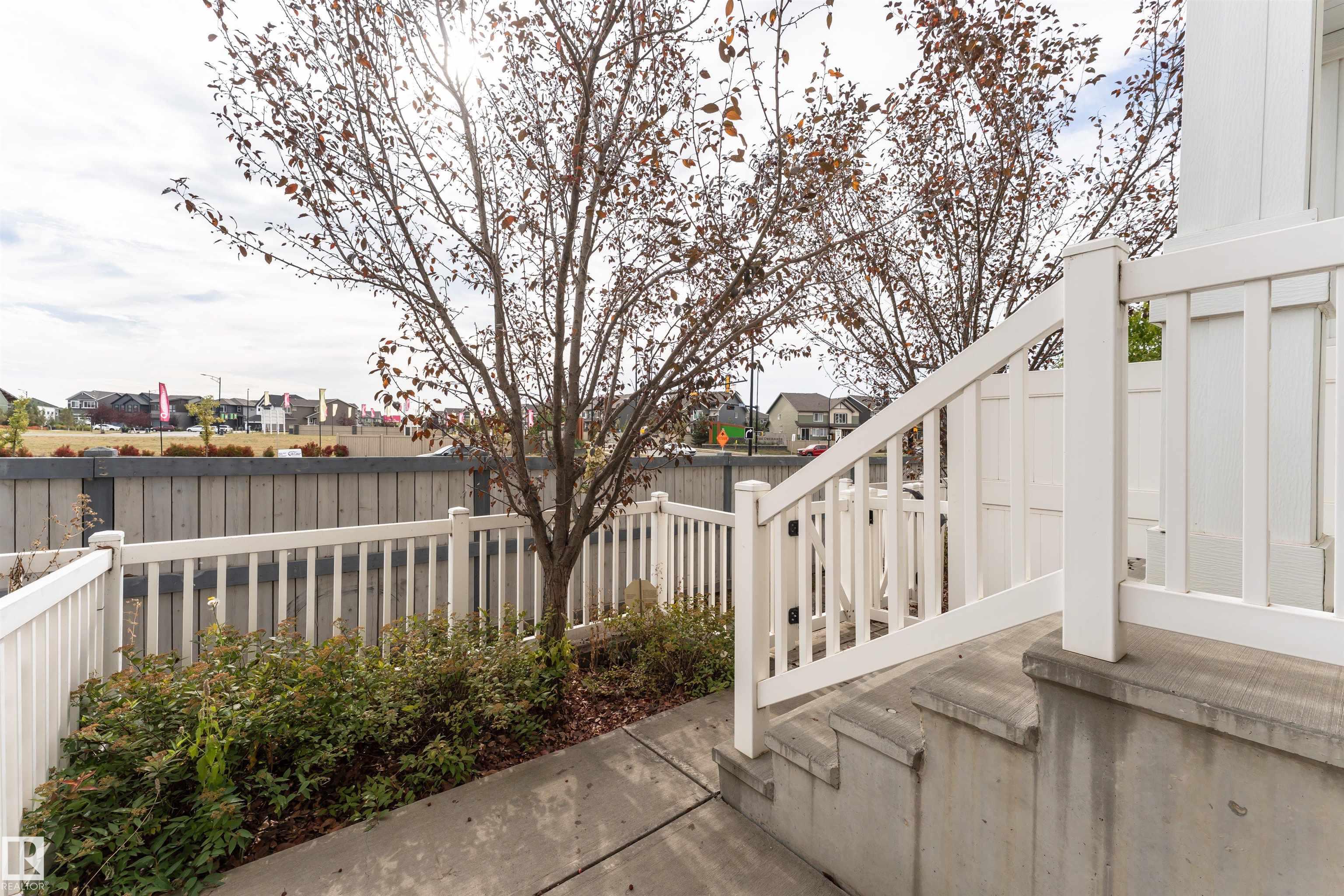 Photo 8 at 60 - 9151 Shaw Way SW, Summerside, Edmonton