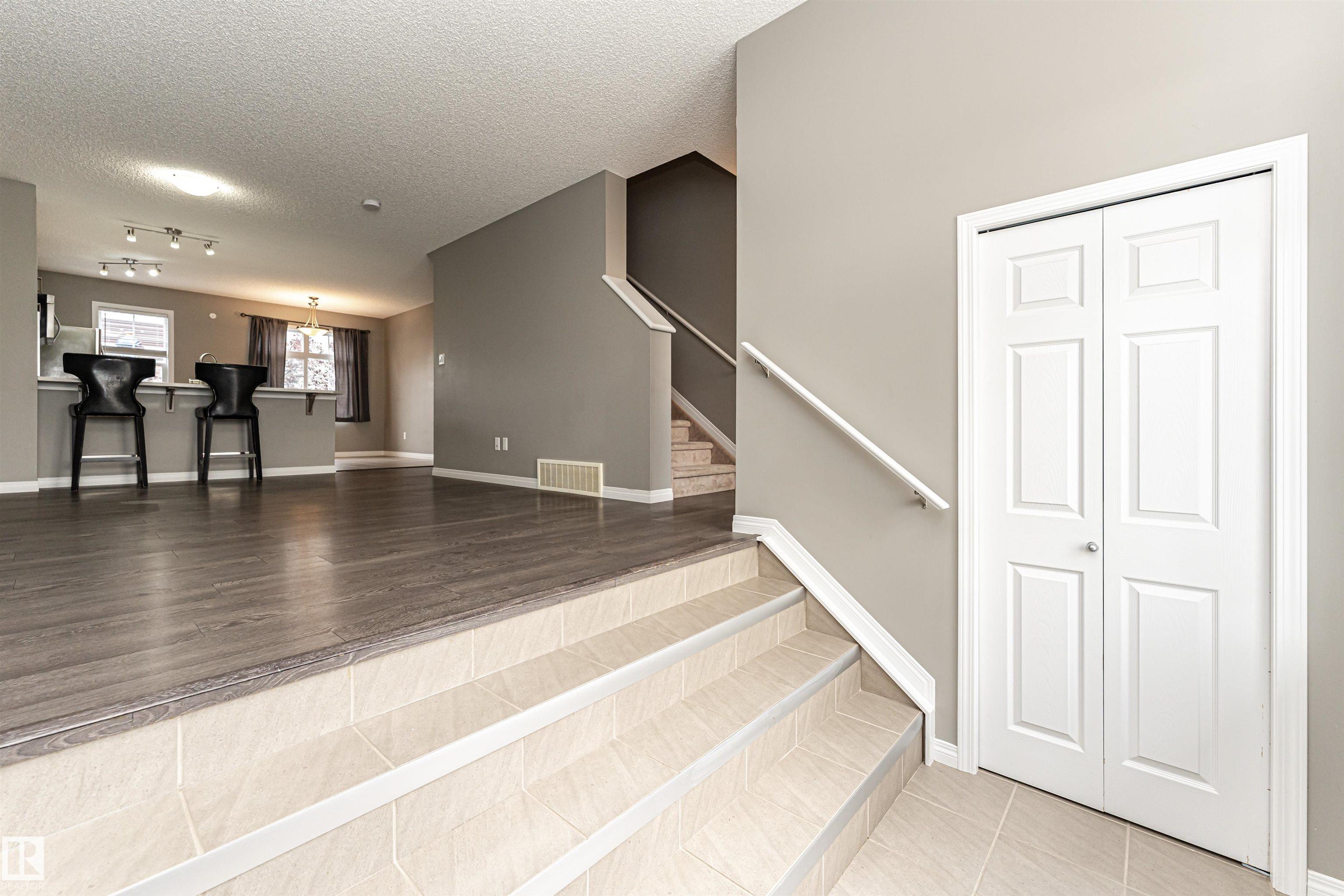 Photo 10 at 60 - 9151 Shaw Way SW, Summerside, Edmonton