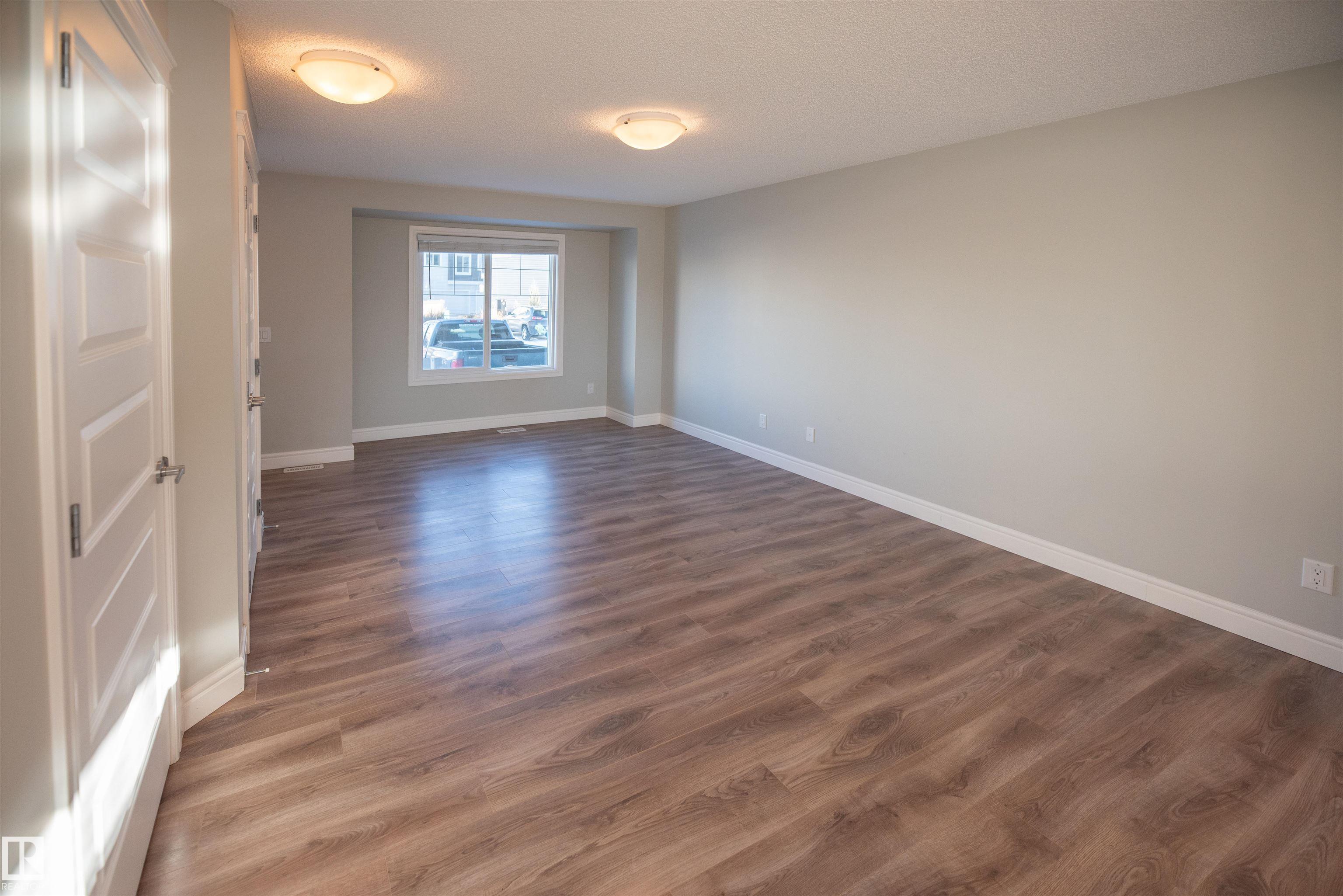Photo 12 at 6 - 330 Bulyea Road NW, Bulyea Heights, Edmonton