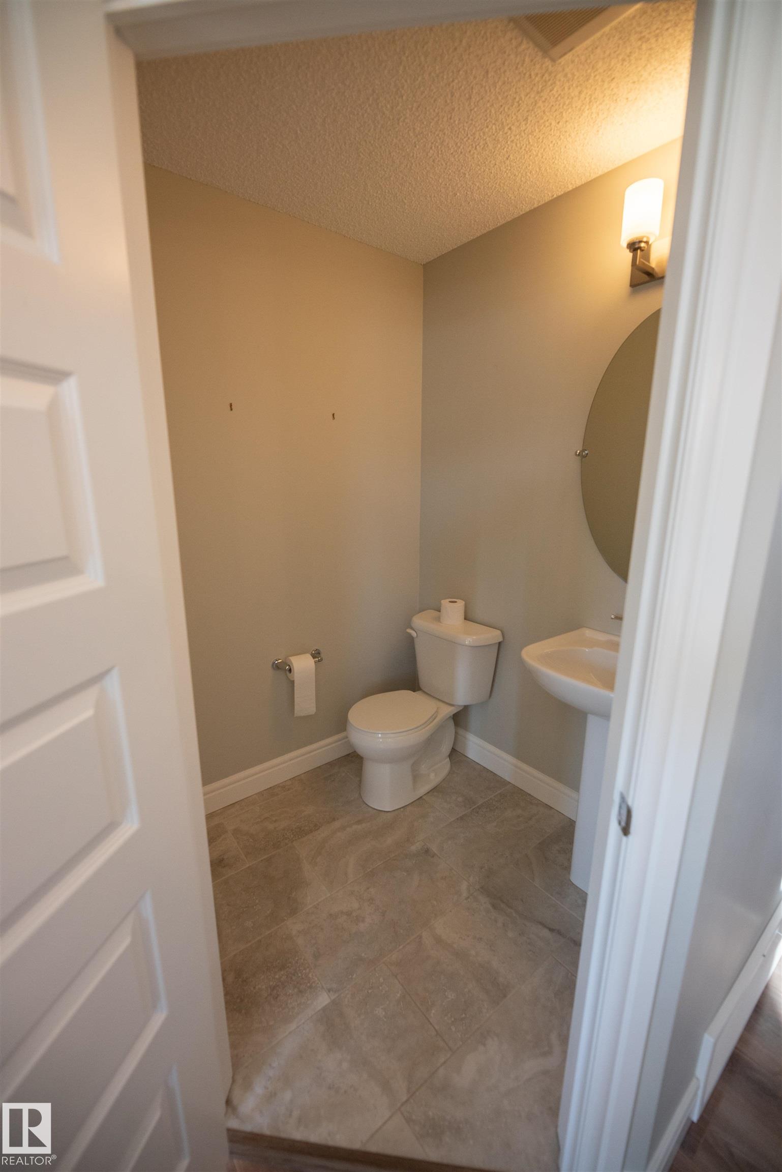 Photo 14 at 6 - 330 Bulyea Road NW, Bulyea Heights, Edmonton