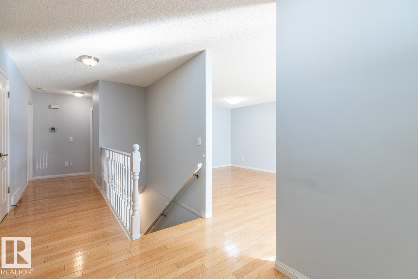 Photo 5 at 935 Youville Drive W NW, Tawa, Edmonton